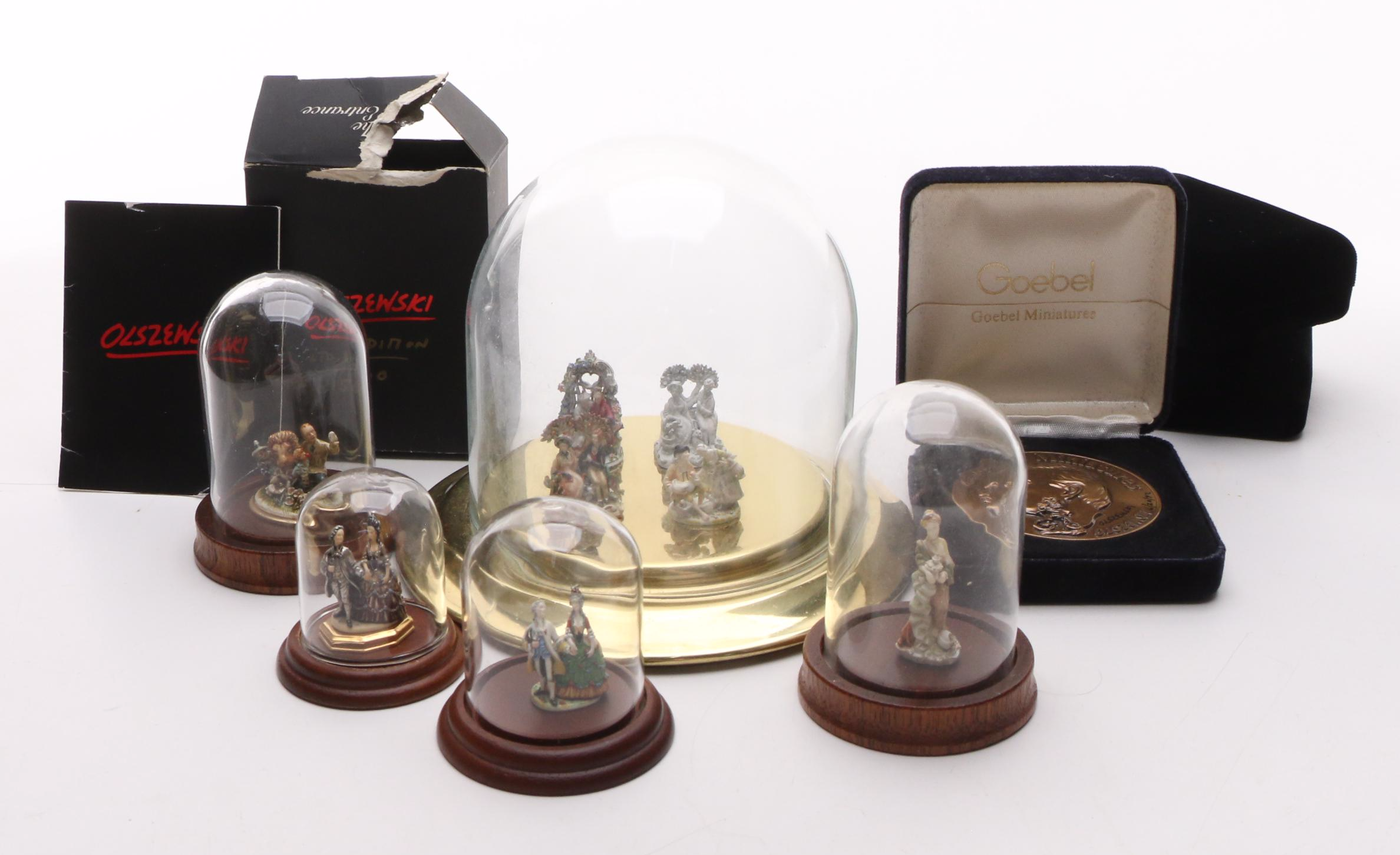 Robert Olszewski Historical Collection and Other Bronze Miniatures with Medal