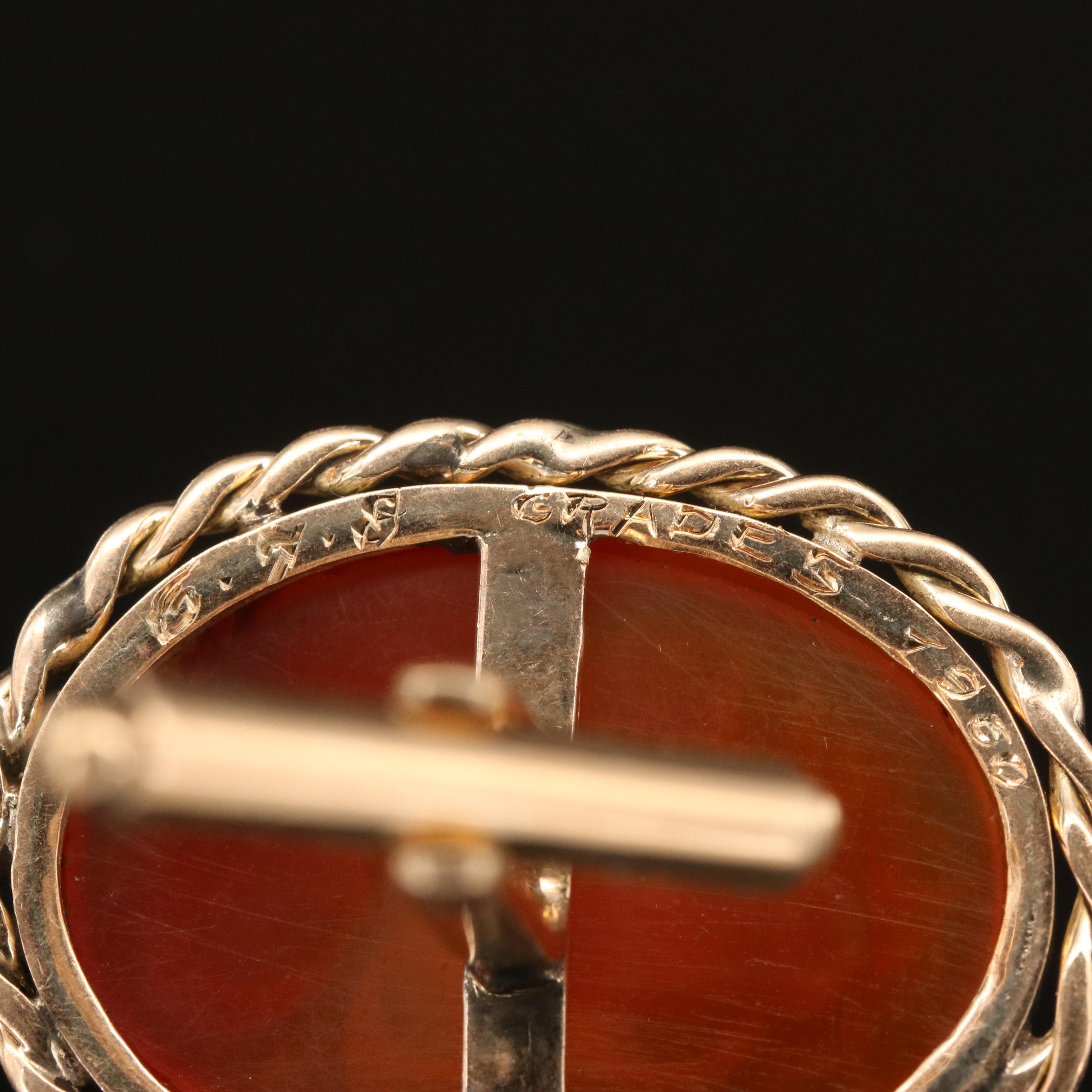 Vintage Turkish 14K Agate Cufflinks with Braid Detail