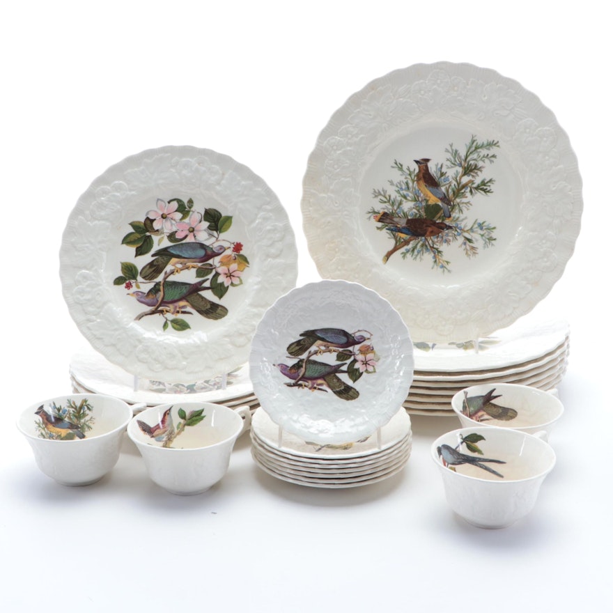 Alfred Meakin "Birds of America" Ceramic Dinnerware, Mid to Late 20th Century