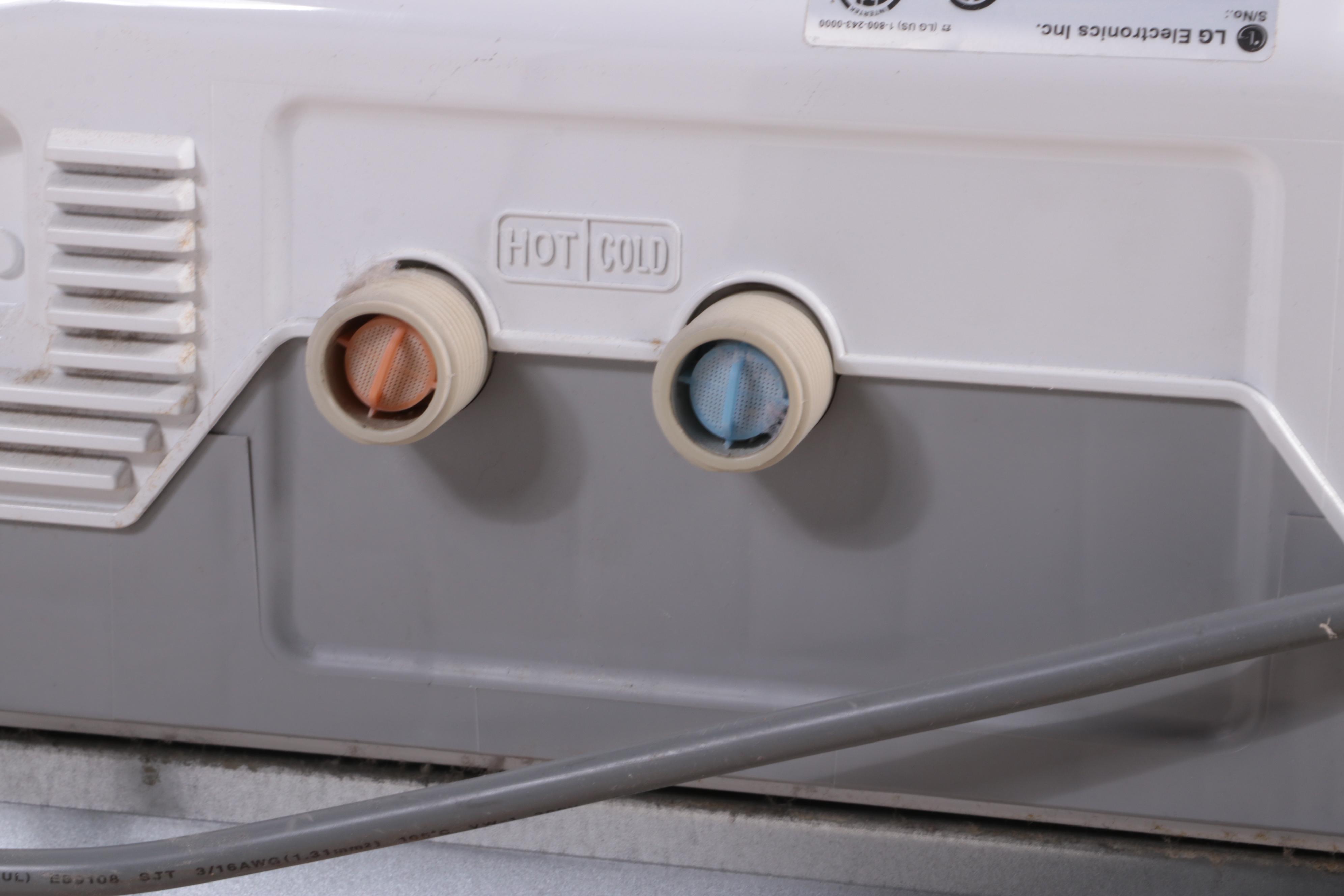 LG "WT5001CW" 4.5 Cu. Ft. High Efficiency Top-Load Washer