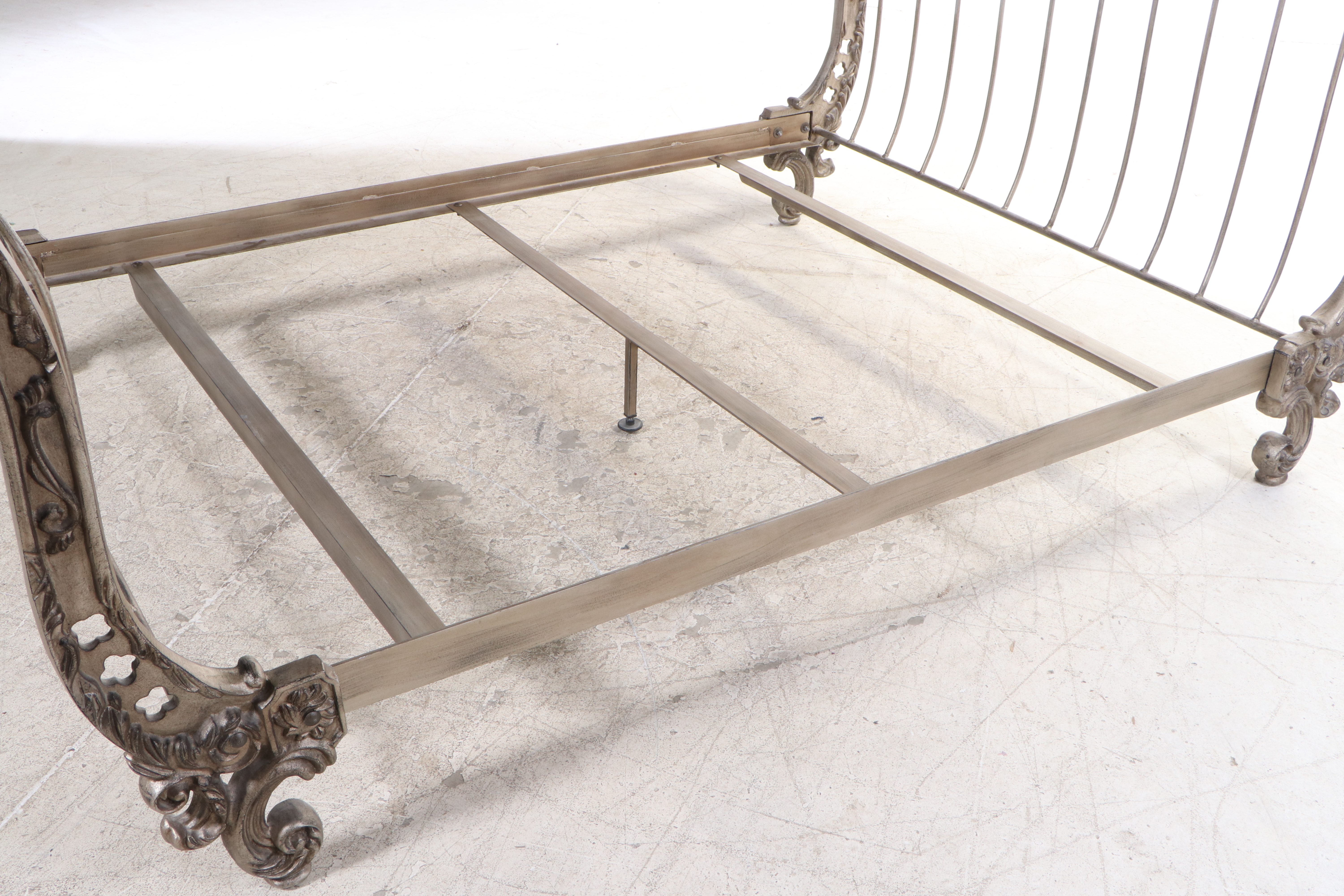 Cast Iron Sleigh Bed in Queen Size