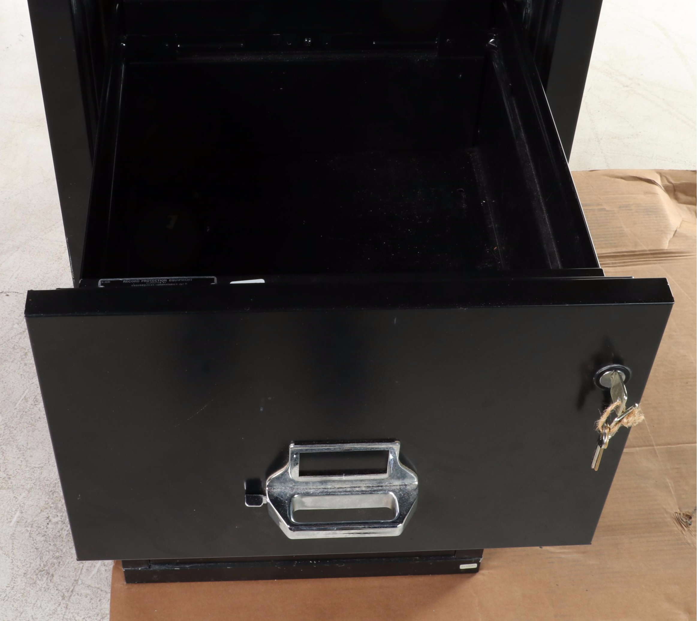 FireKing Locking Filing Cabinet with Safe
