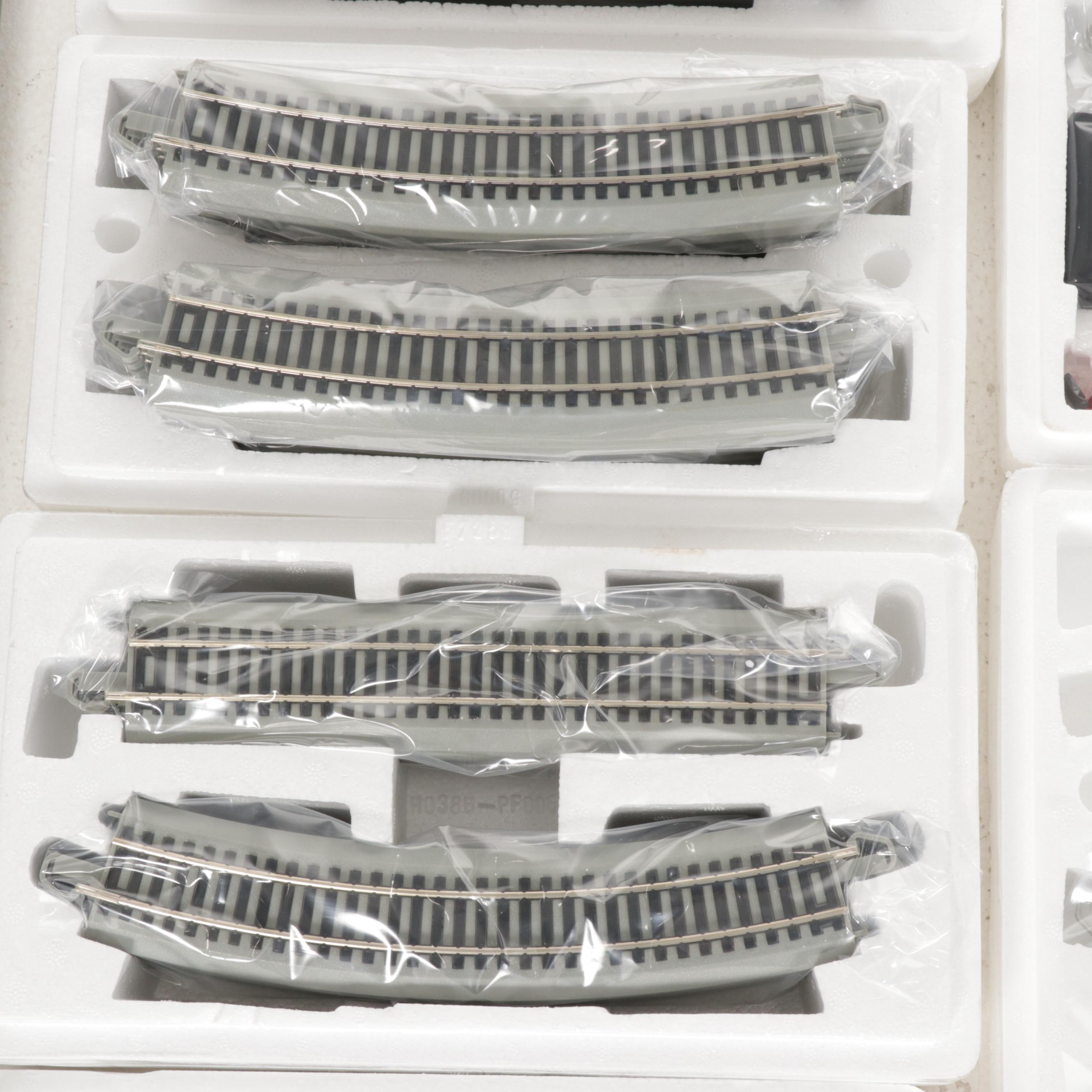 Bradford Exchange Hawthorne Village Allis-Chalmers HO Scale Train Set