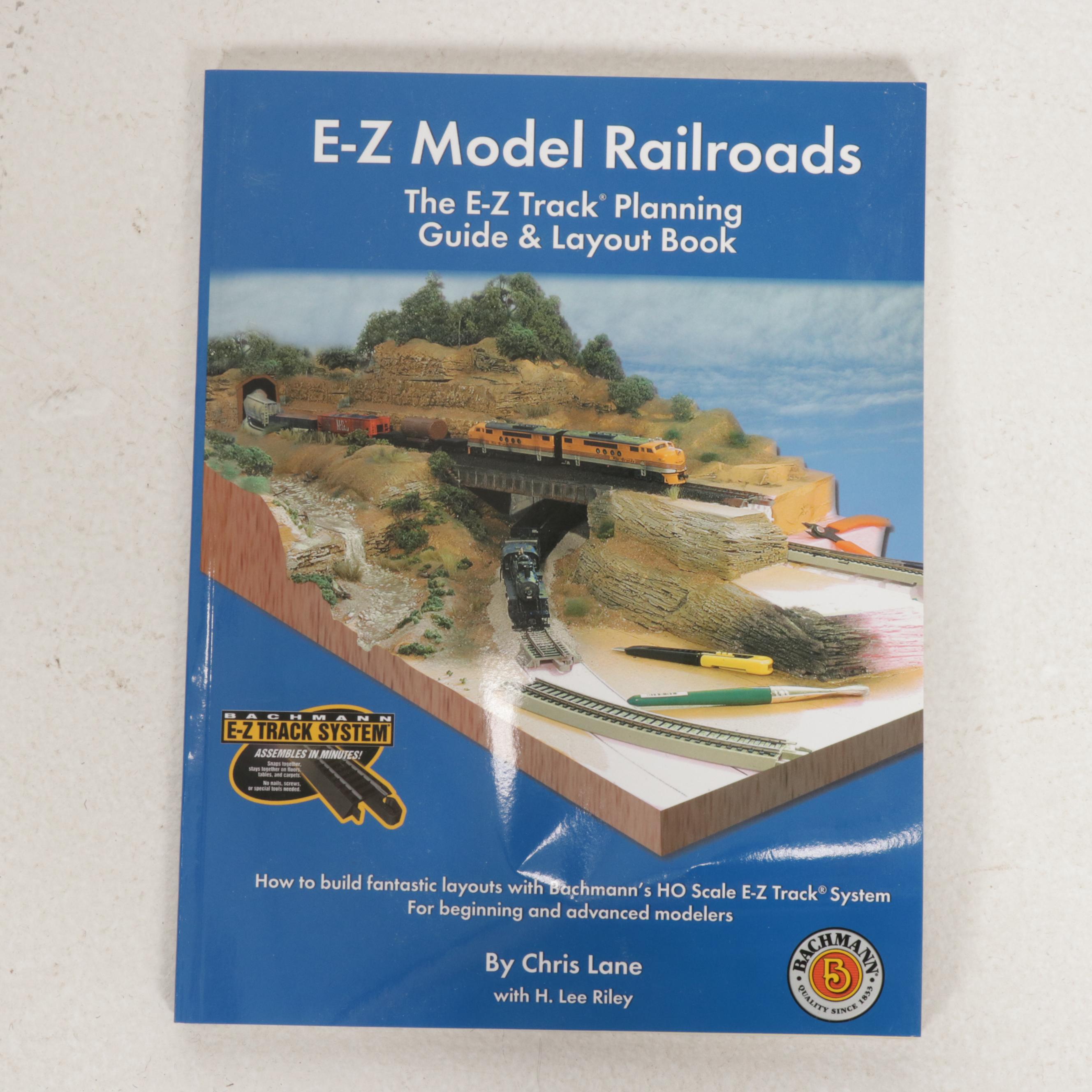 Bradford Exchange Hawthorne Village Allis-Chalmers HO Scale Train Set