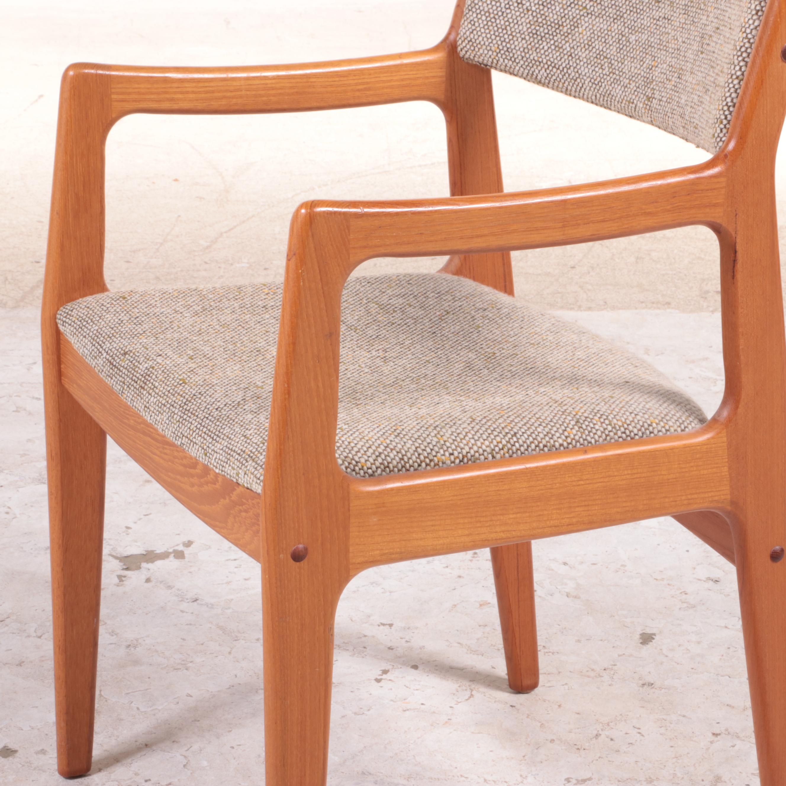 Seven-Piece Dixie Furniture Modernist Teak Dining Set