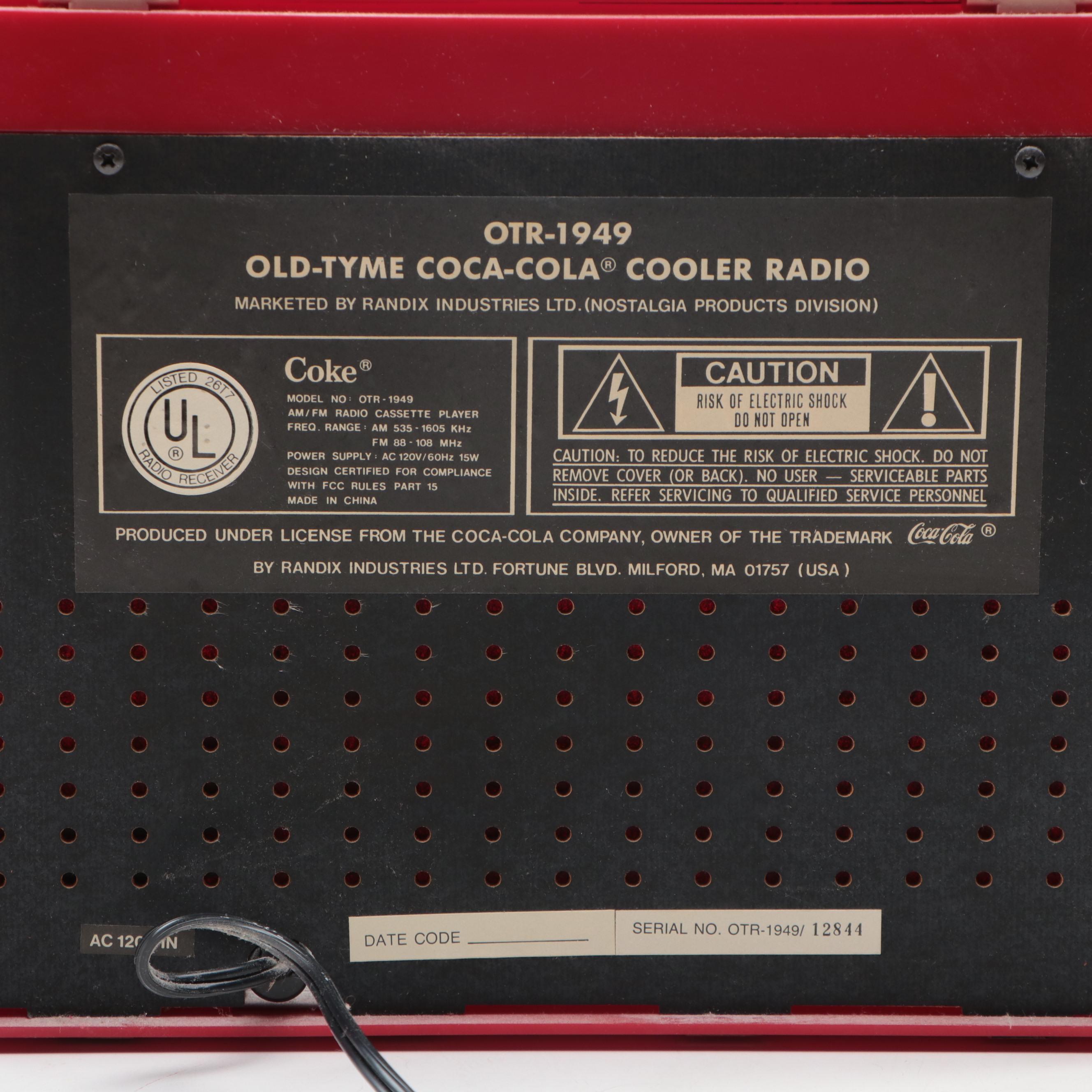 Coca-Cola Cooler Form and Vending Machine AM/FM Radios