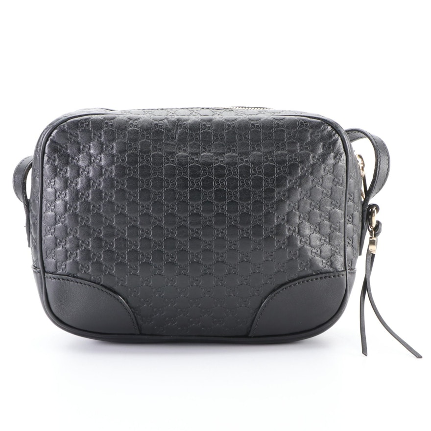 Gucci Shoulder Bag in Black MicroGuccissima and Smooth Leather