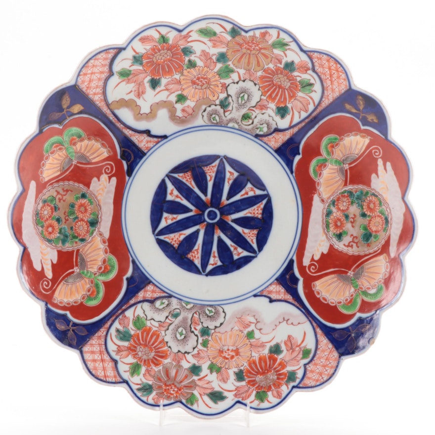 Japanese Imari Porcelain Scalloped Platter, Late Meiji