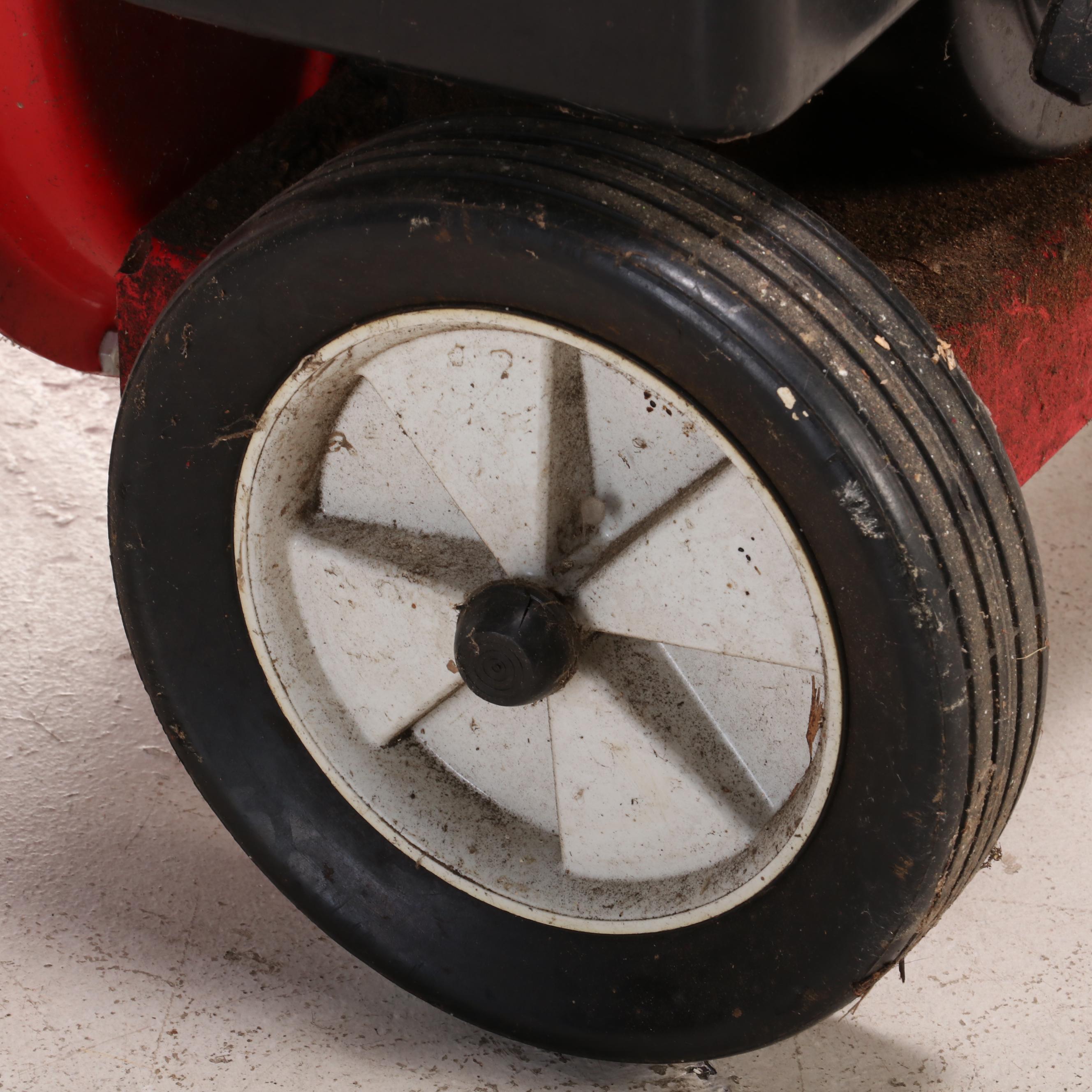 MTD Wood Chipper/Shredder, 5HP