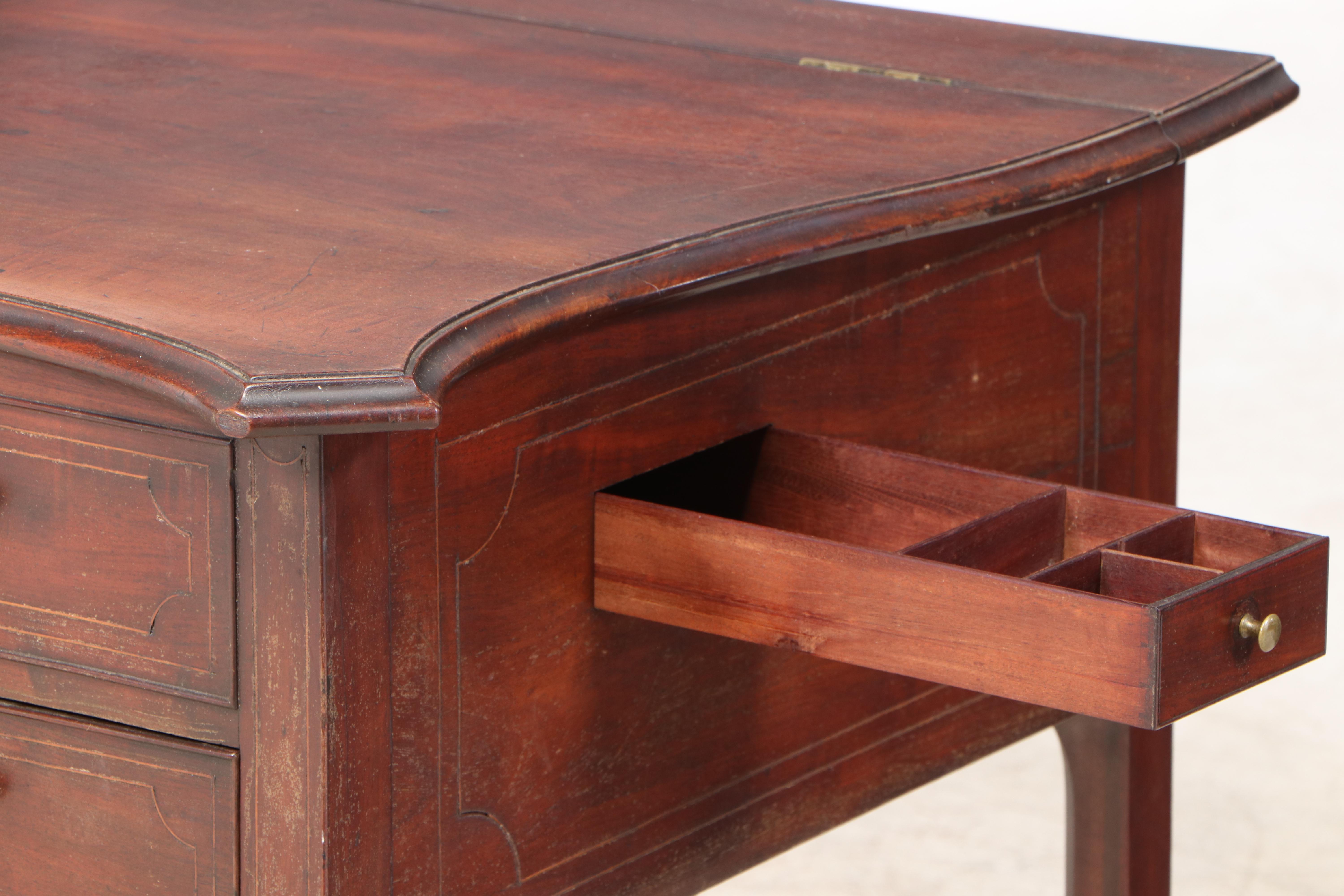 English String-Inlaid Mahogany Enclosed Writing or Dressing Table, 19th Century
