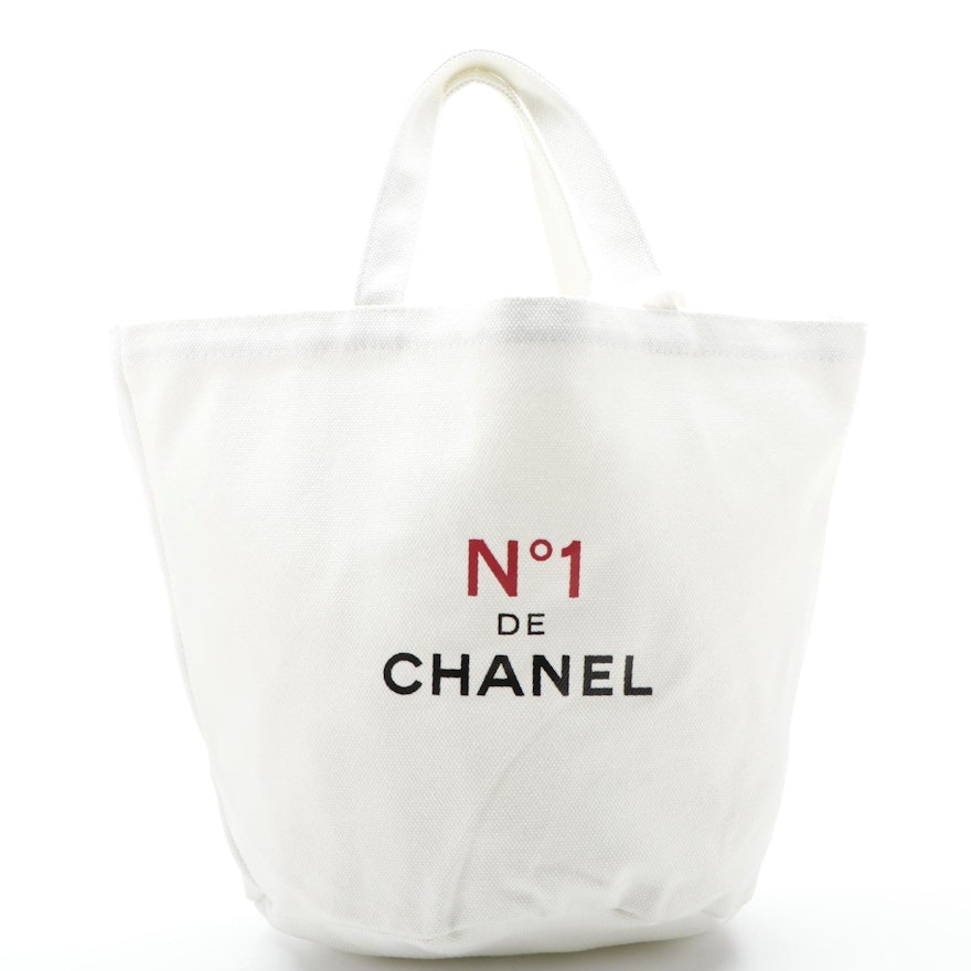 Chanel Beauté N° 1 Promotional Tote Bag in White Canvas