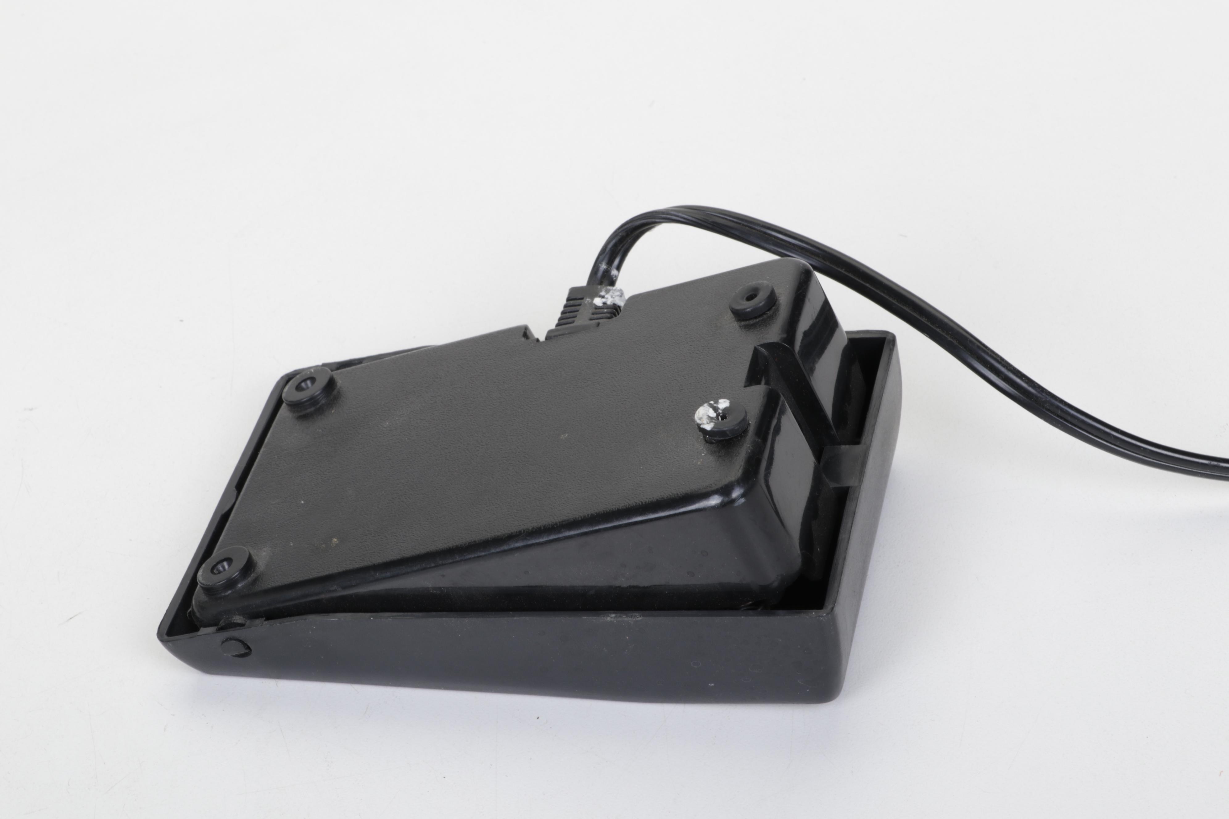 Singer "Melodie" Electric Portable Sewing Machine