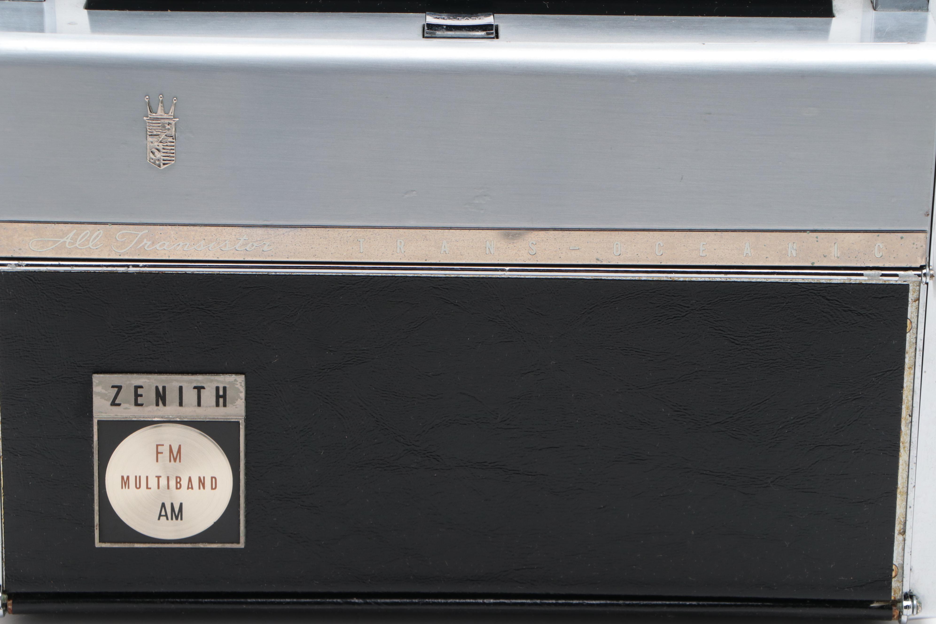 Zenith Royal 3000-1 Trans-Oceanic Portable Radio, 1962–1971