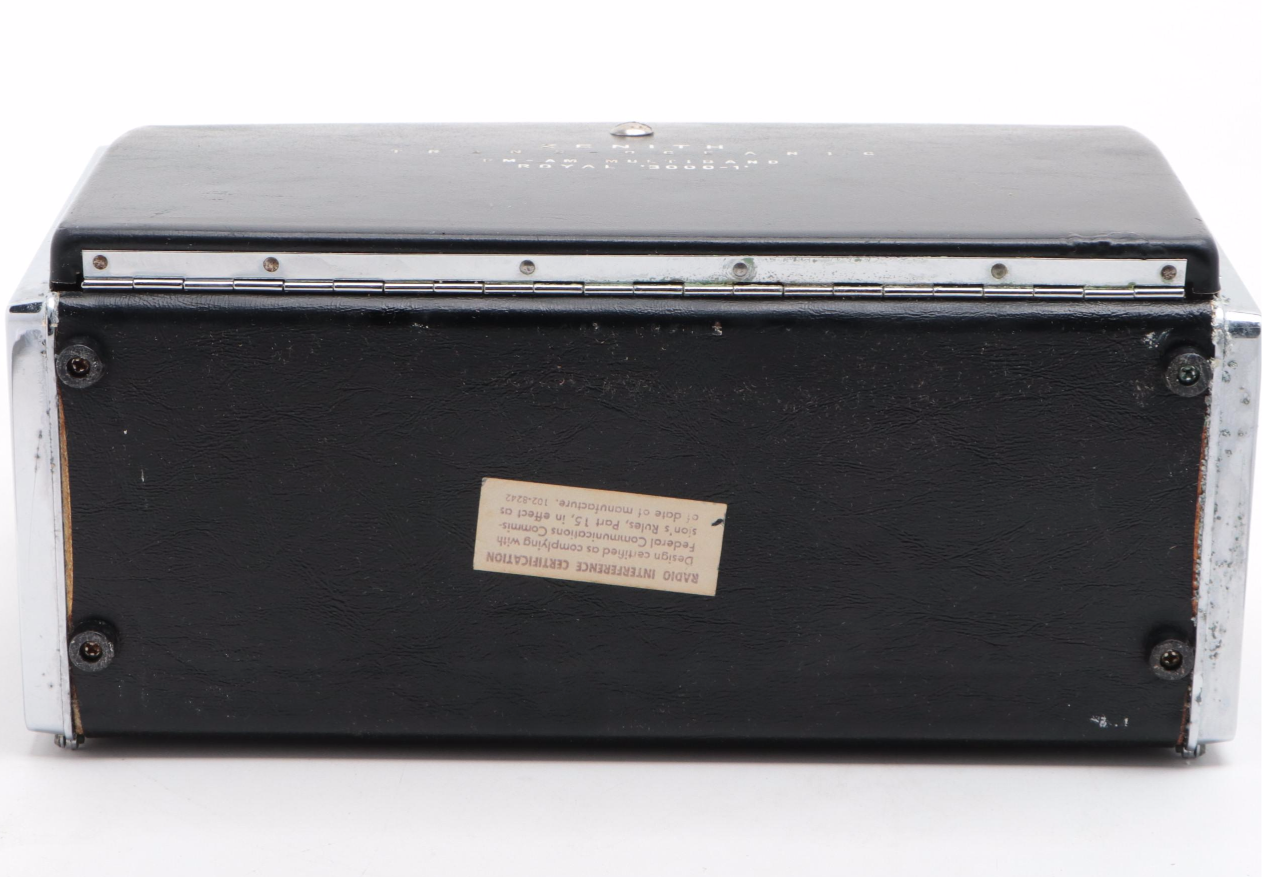 Zenith Royal 3000-1 Trans-Oceanic Portable Radio, 1962–1971