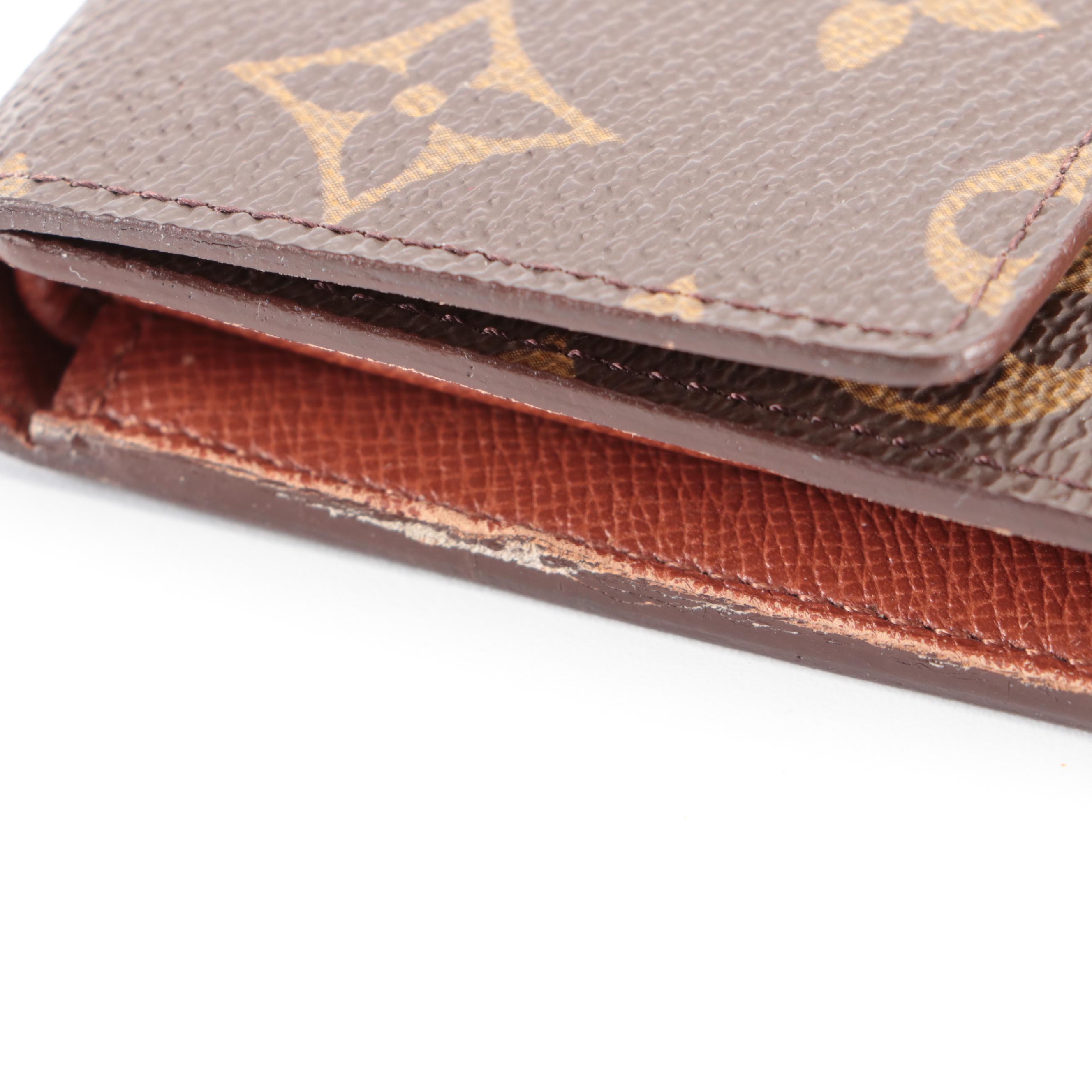 Louis Vuitton Porte-Tréssor International Wallet in Monogram Canvas