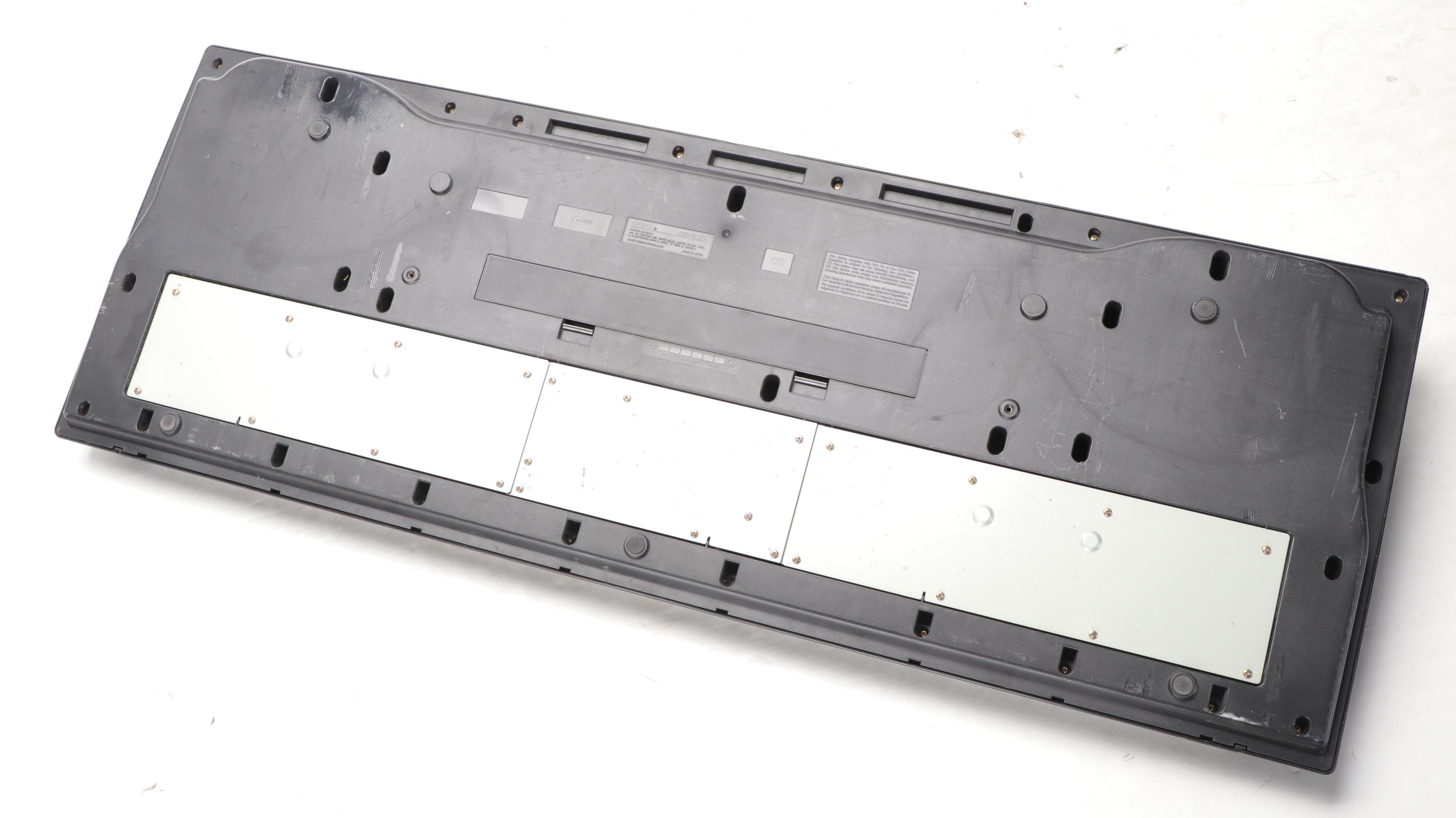 Casio WK-1300 Digital Keyboard