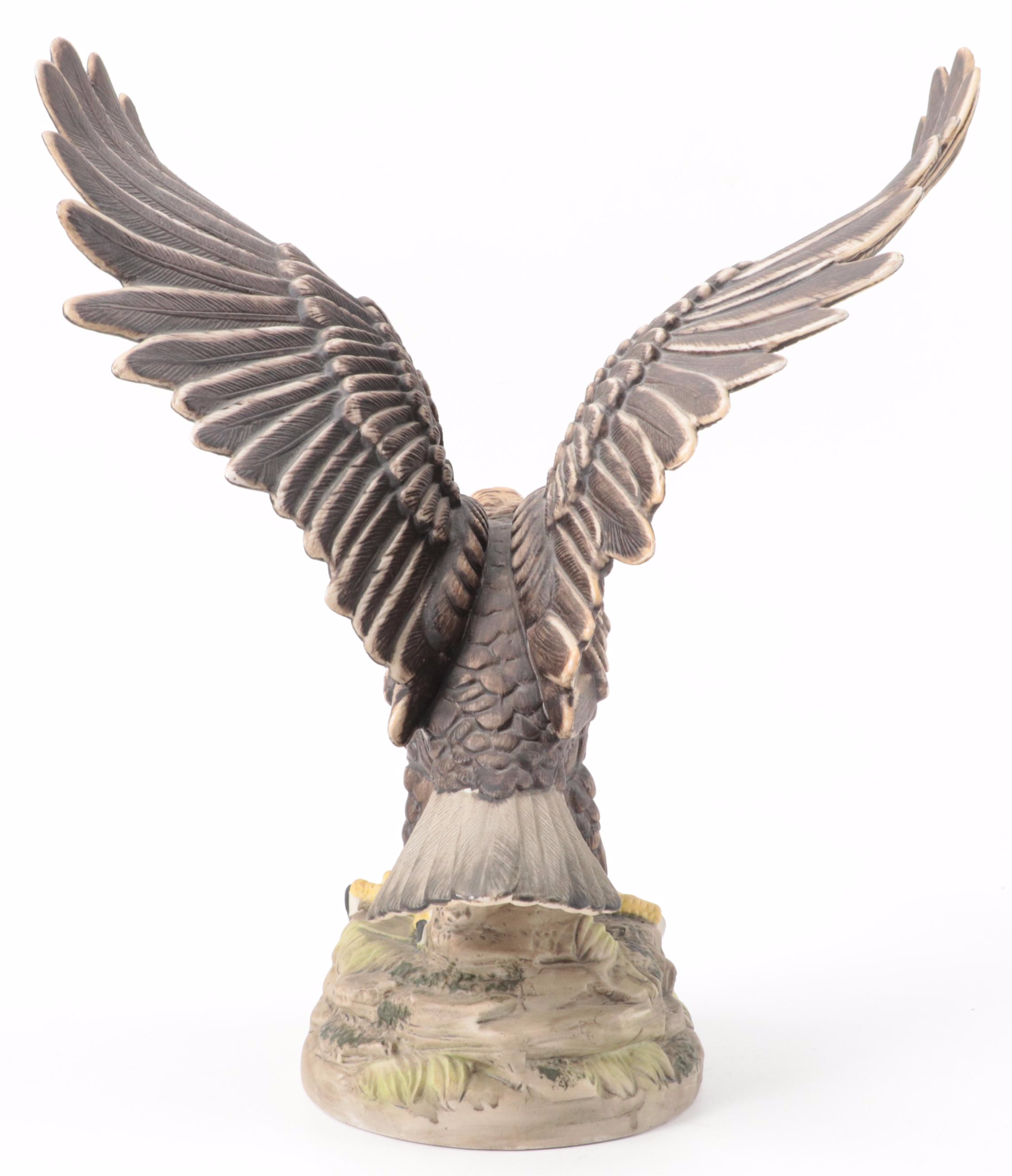 Alfretto Porcelain Eagle Figurine with Other Owl Figurines