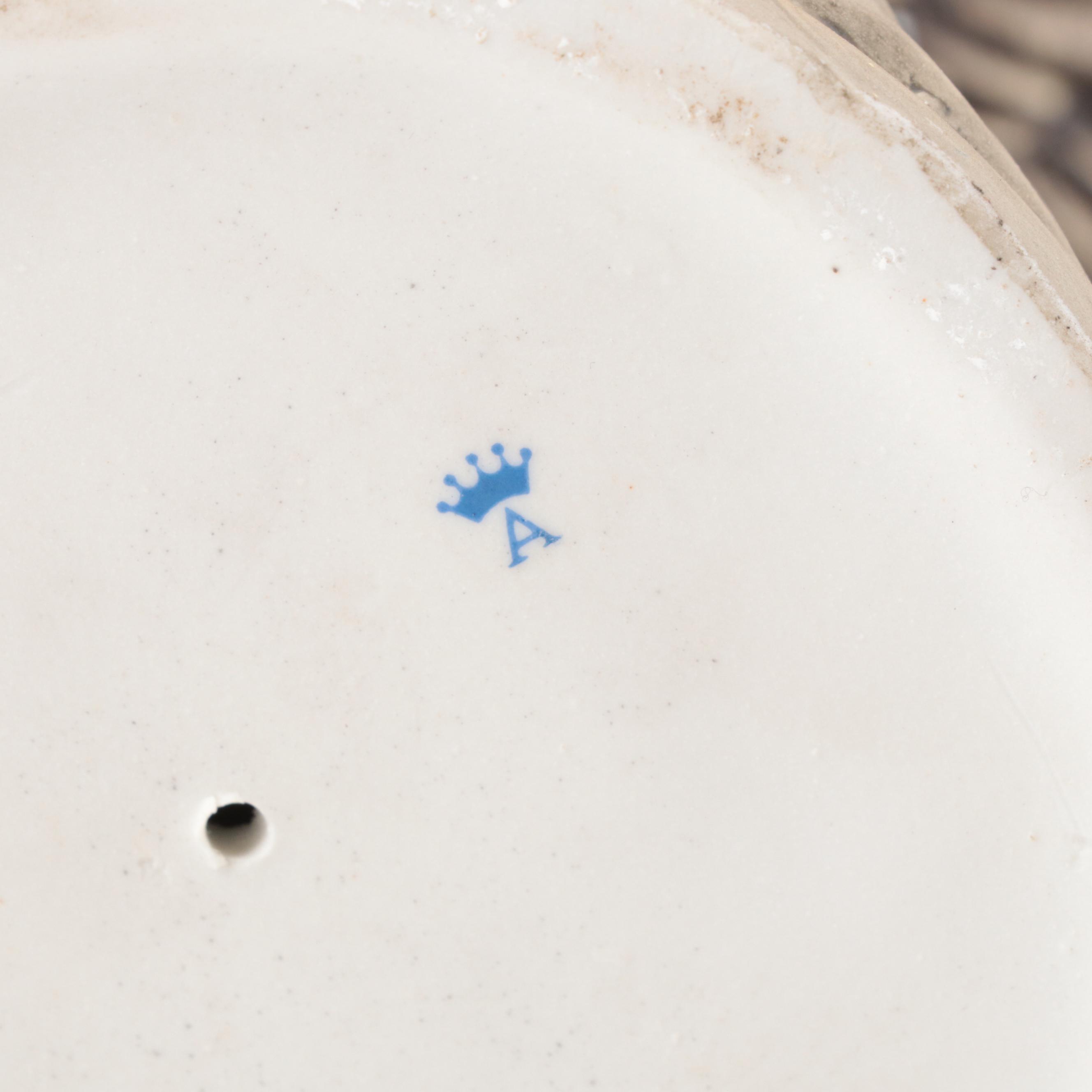 Alfretto Porcelain Eagle Figurine with Other Owl Figurines