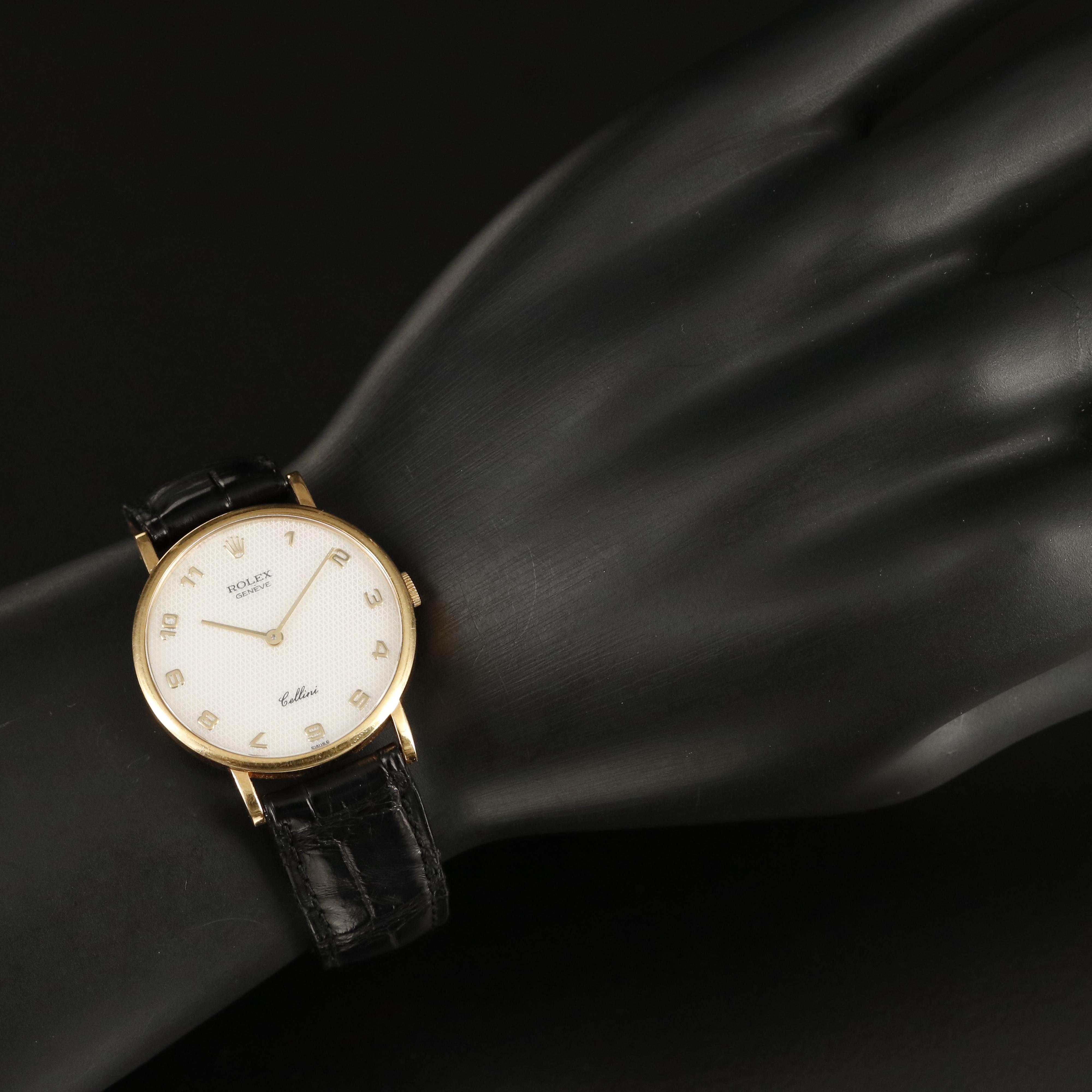 Rolex Cellini 18K Solid Gold with Mother of Pearl Dial Manual Winding Watch