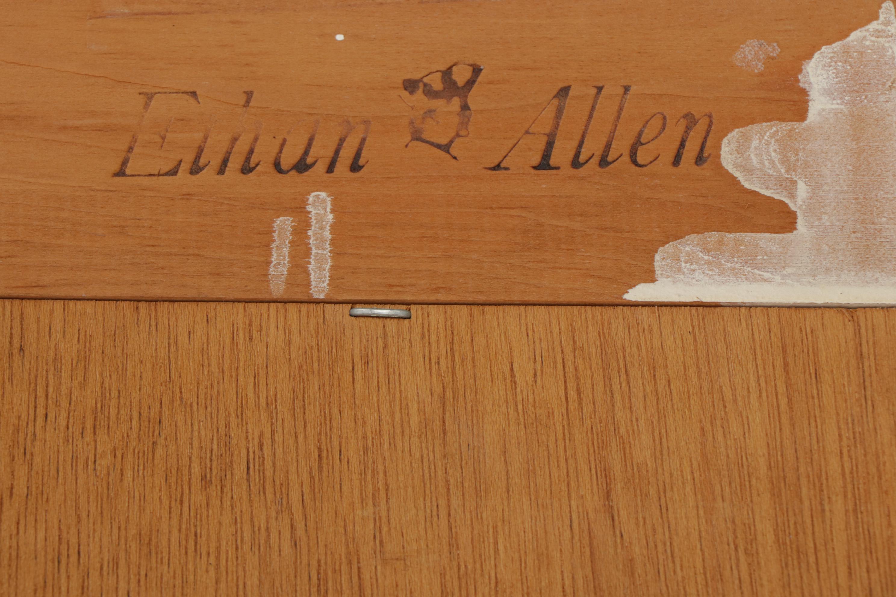 Pine Wall Unit Cabinet and Display Shelves, Late 20th Century