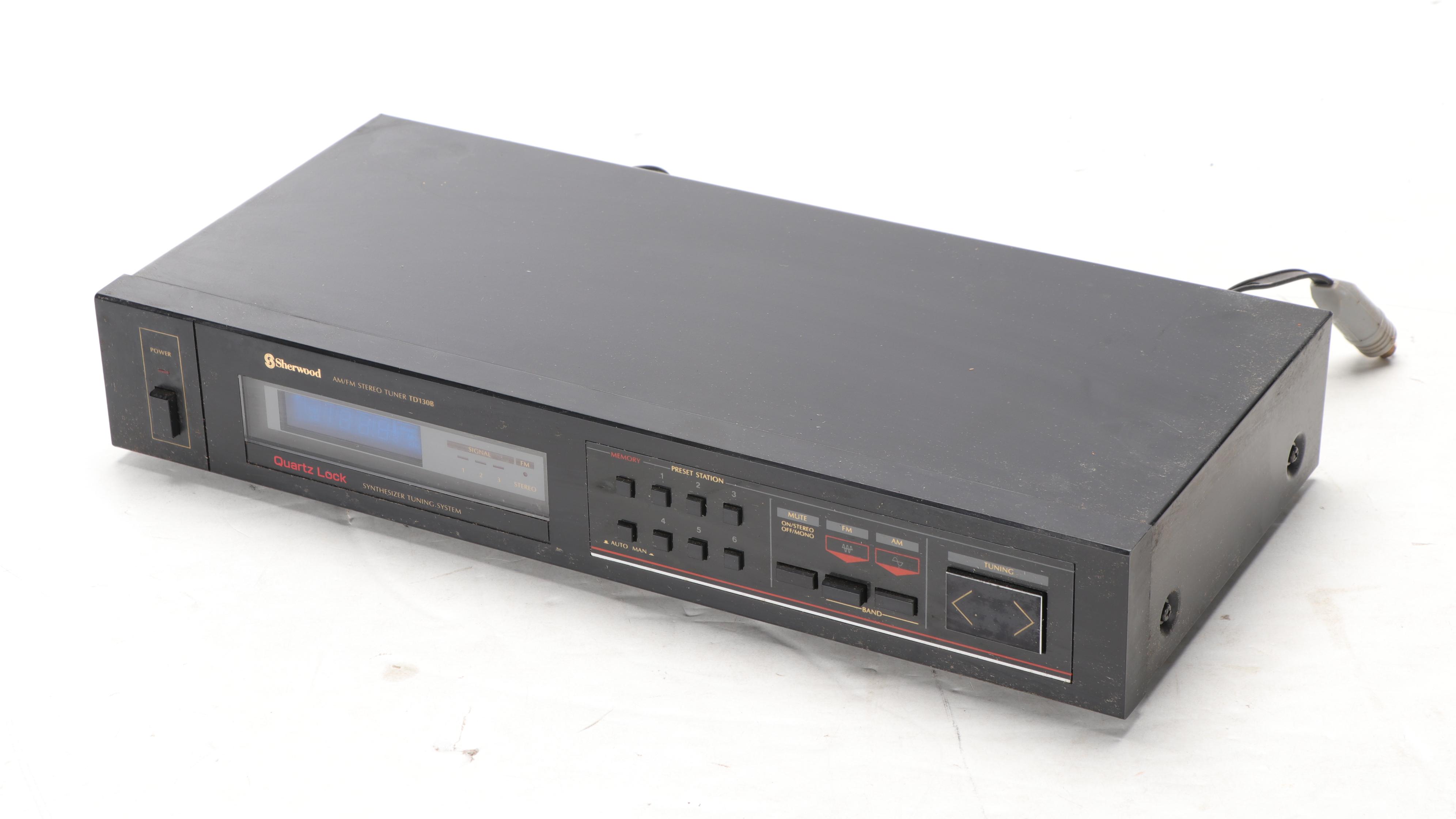 Sherwood Stereo Amplifier, Tuner and Equalizer with Acoustic Research Speakers