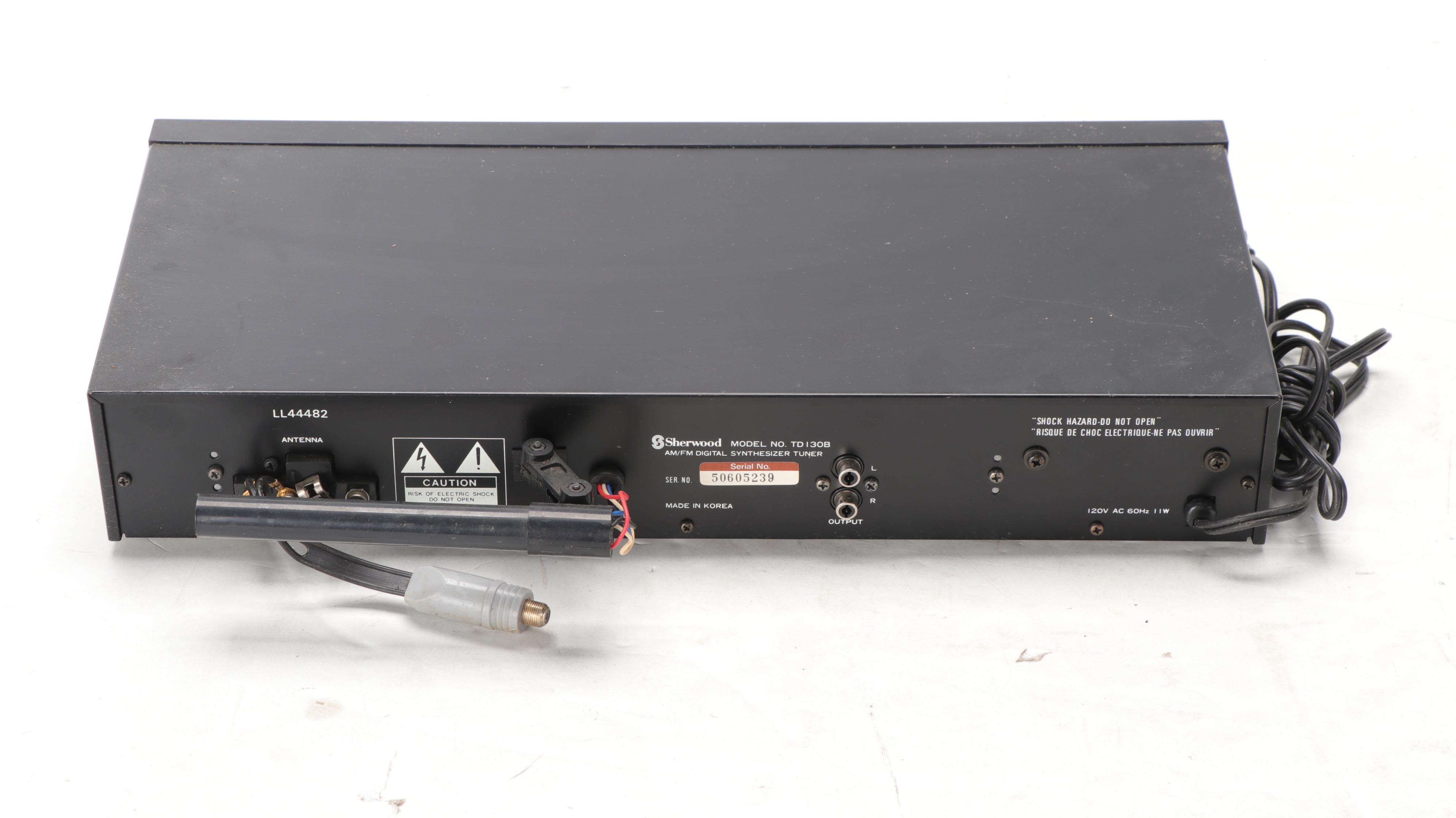 Sherwood Stereo Amplifier, Tuner and Equalizer with Acoustic Research Speakers