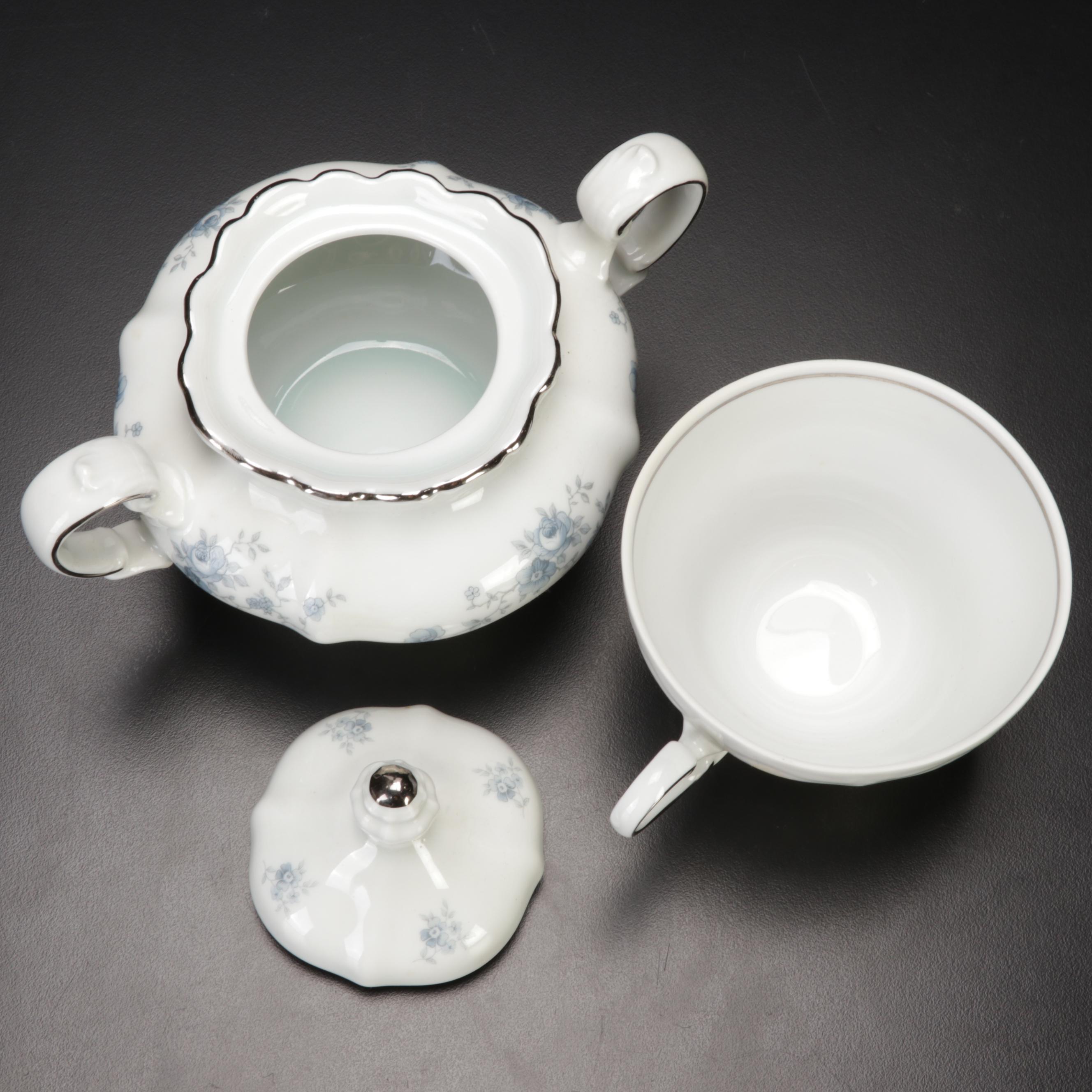 John Haviland "Blue Garland" Porcelain Dinnerware