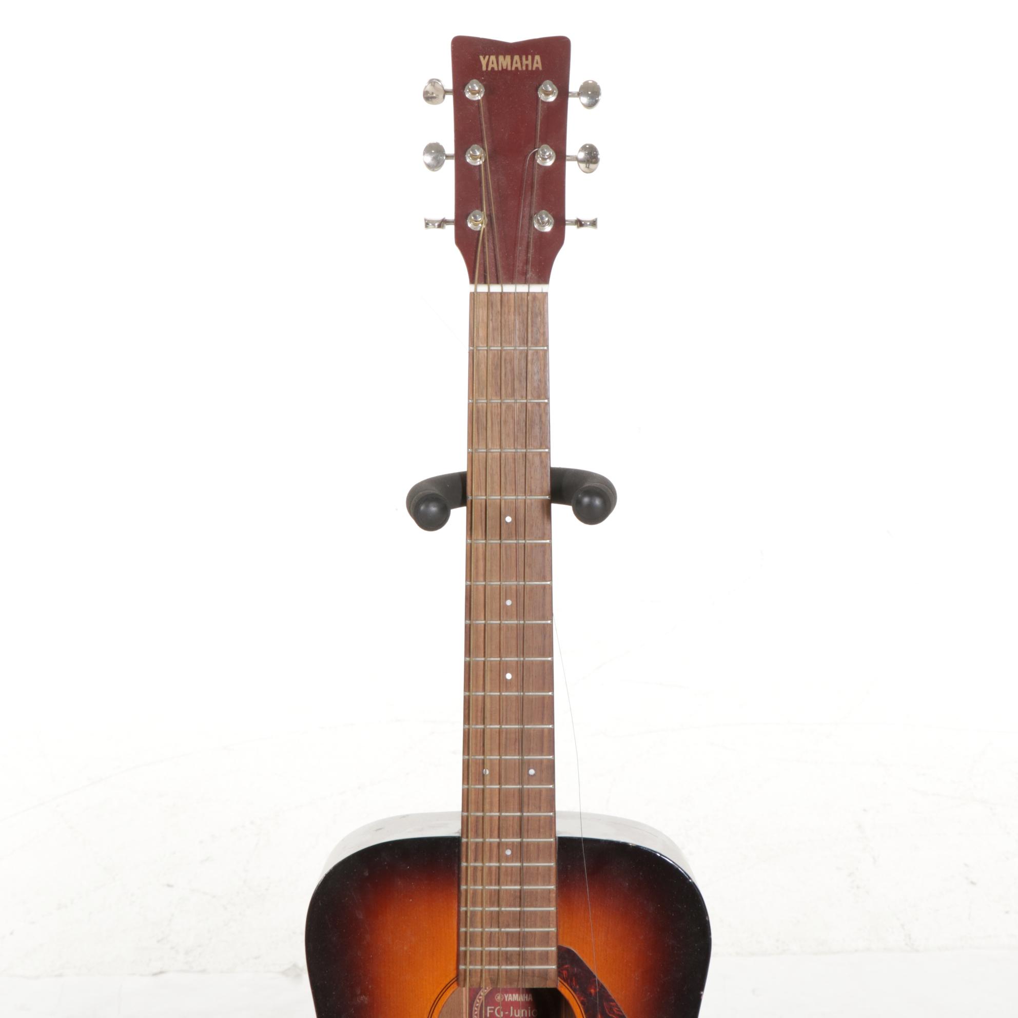 Yamaha FG Junior JR2 3/4 Acoustic Guitar