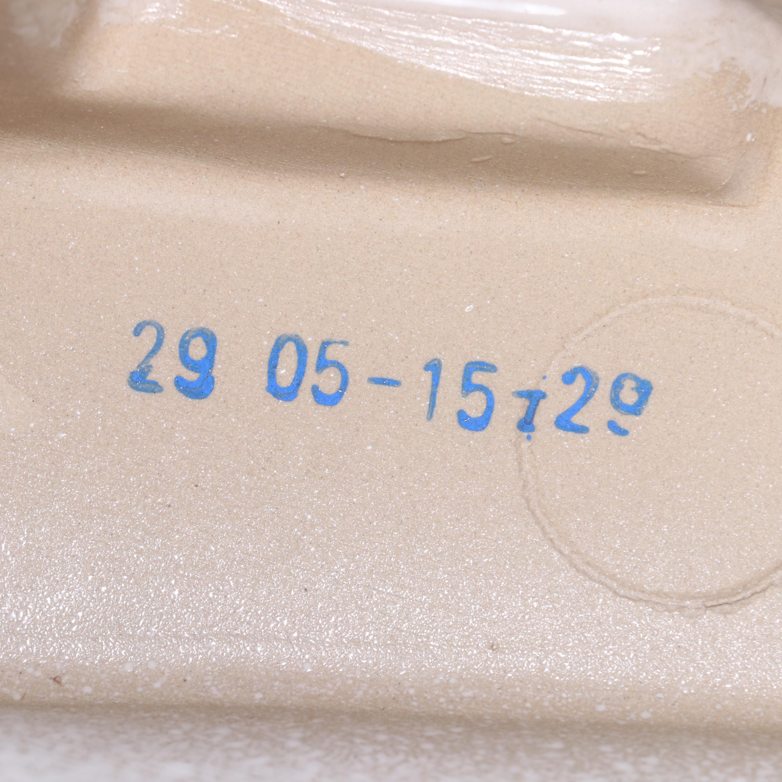 Porcelain Wall-Mount Bathroom Sink with Four Pop-Up Bathroom Drains