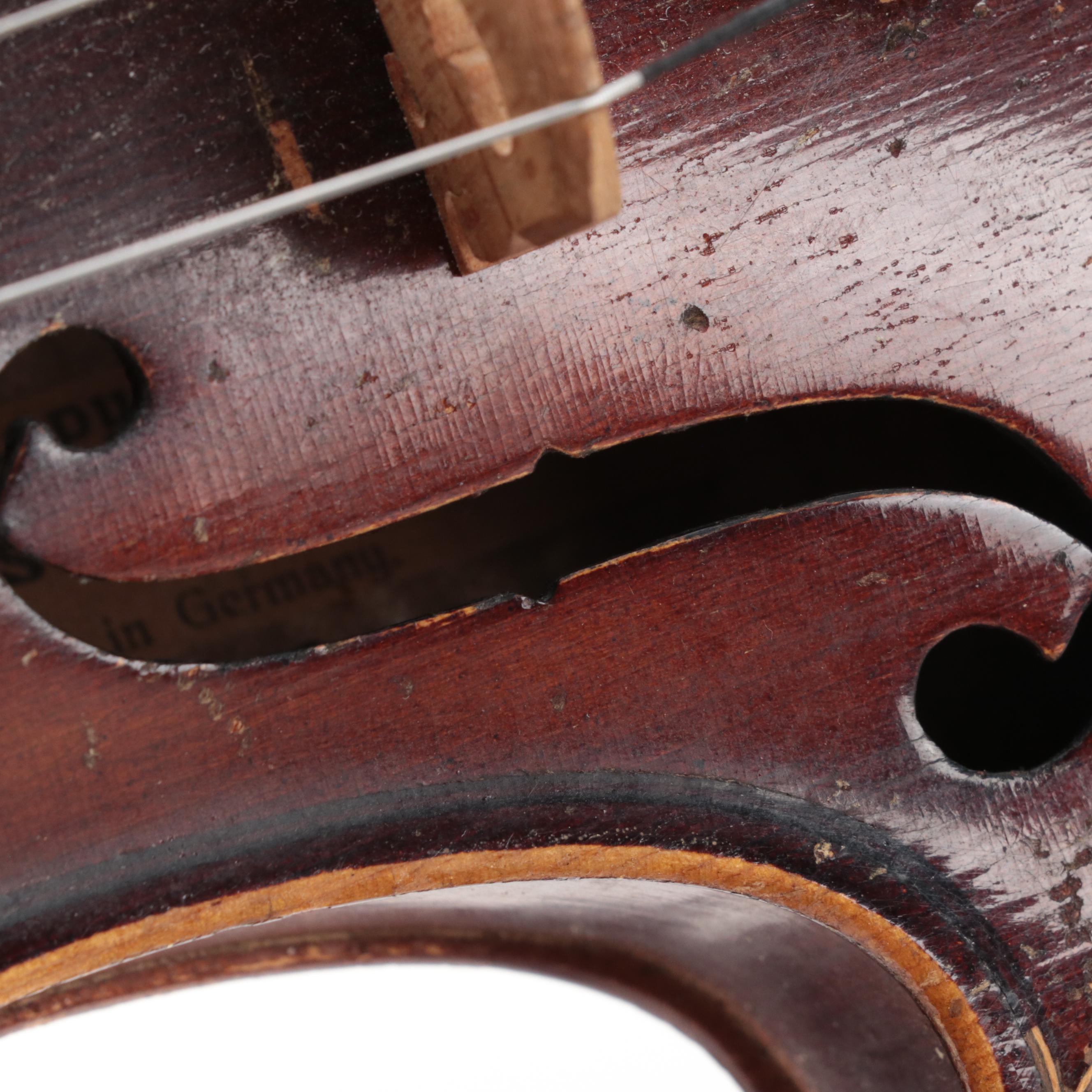 Stradivarius Replica 3/4 Violin with Horse Hair Bow and Case