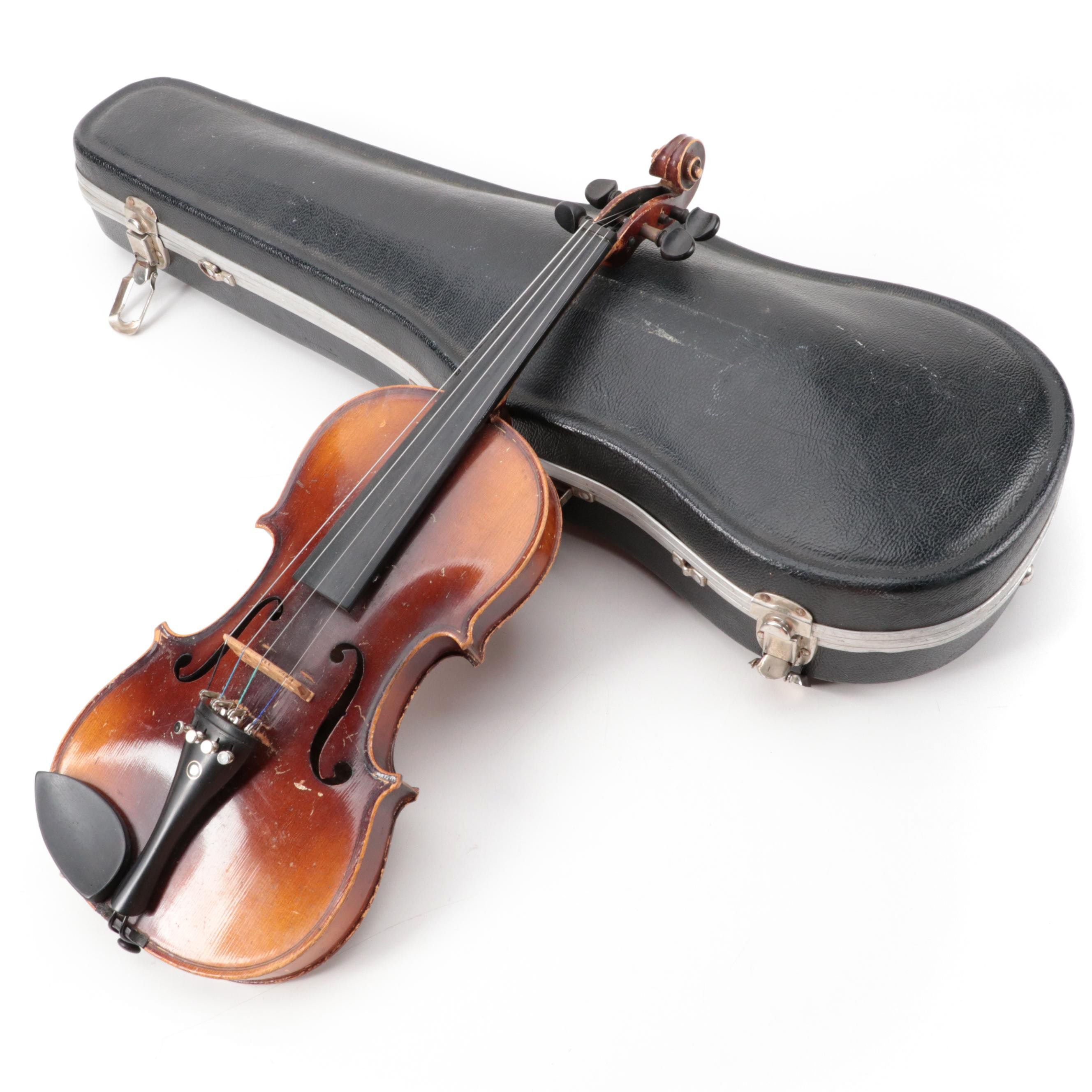 Stradivarius Replica 3/4 Violin with Horse Hair Bow and Case