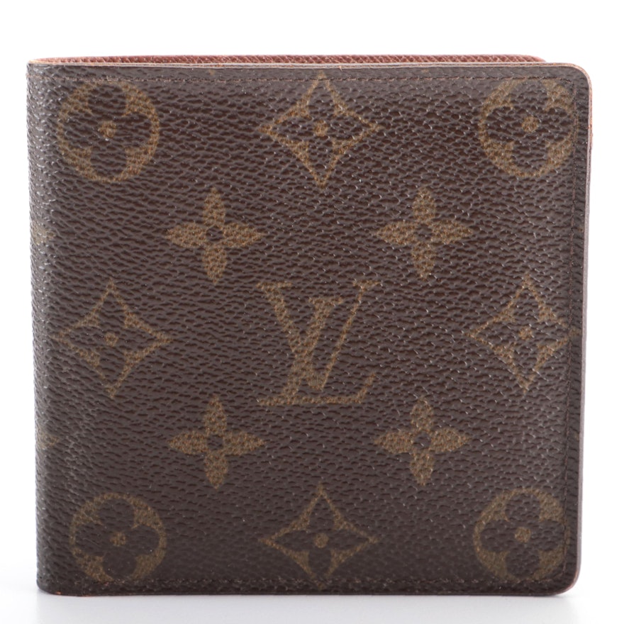 Louis Vuitton Bifold Wallet in Monogram Canvas