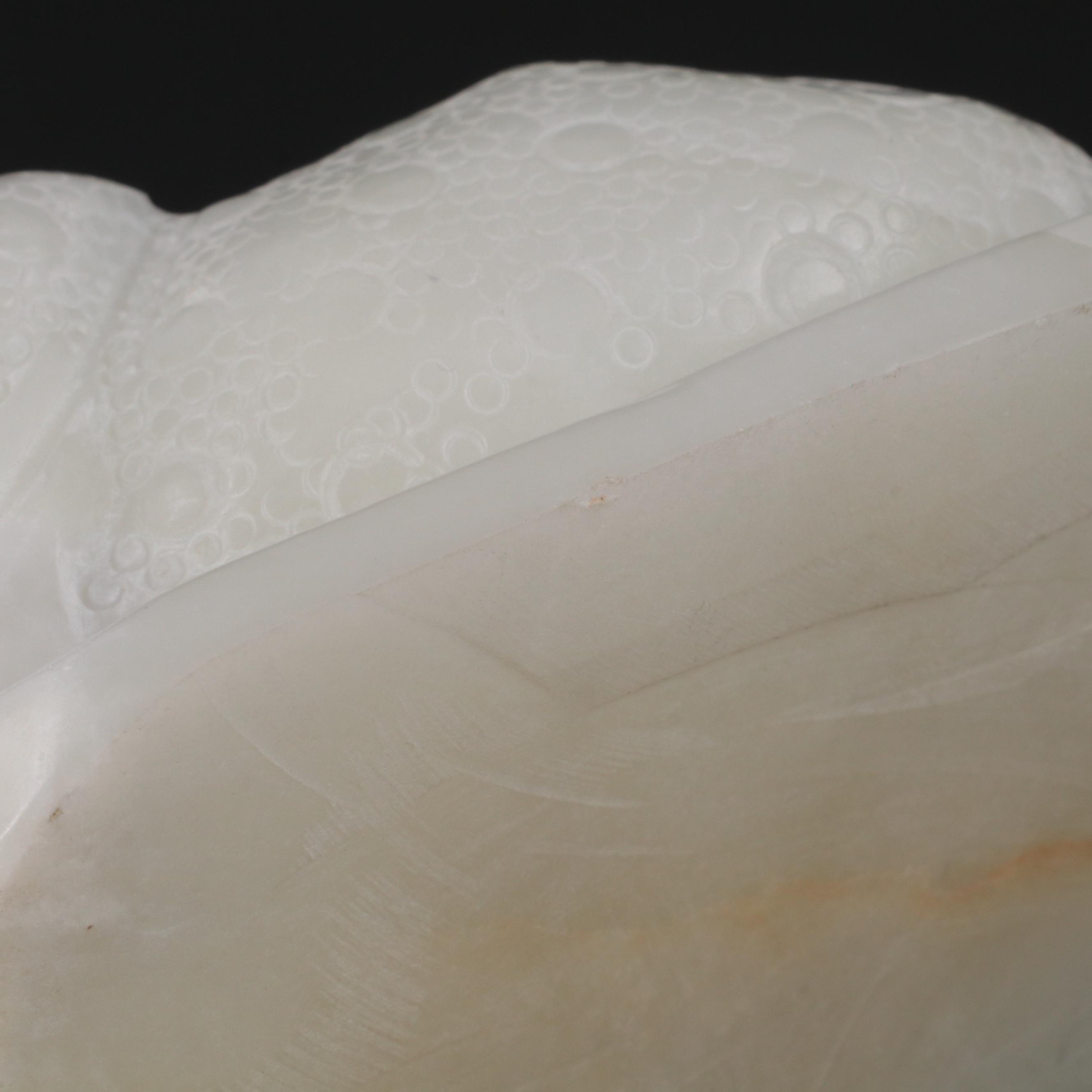 Chinese Carved Serpentine Jin Chan Toad Figure