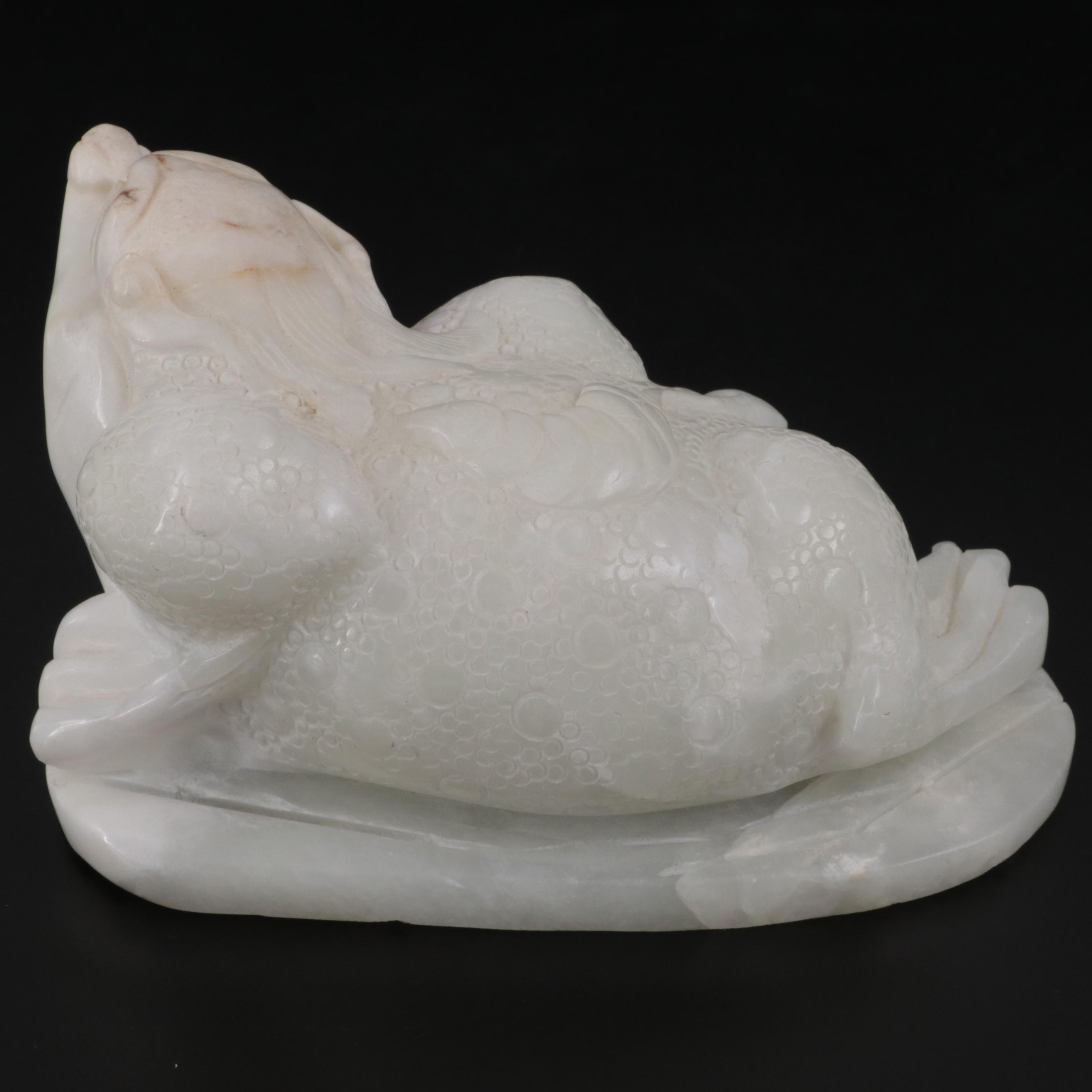Chinese Carved Serpentine Jin Chan Toad Figure