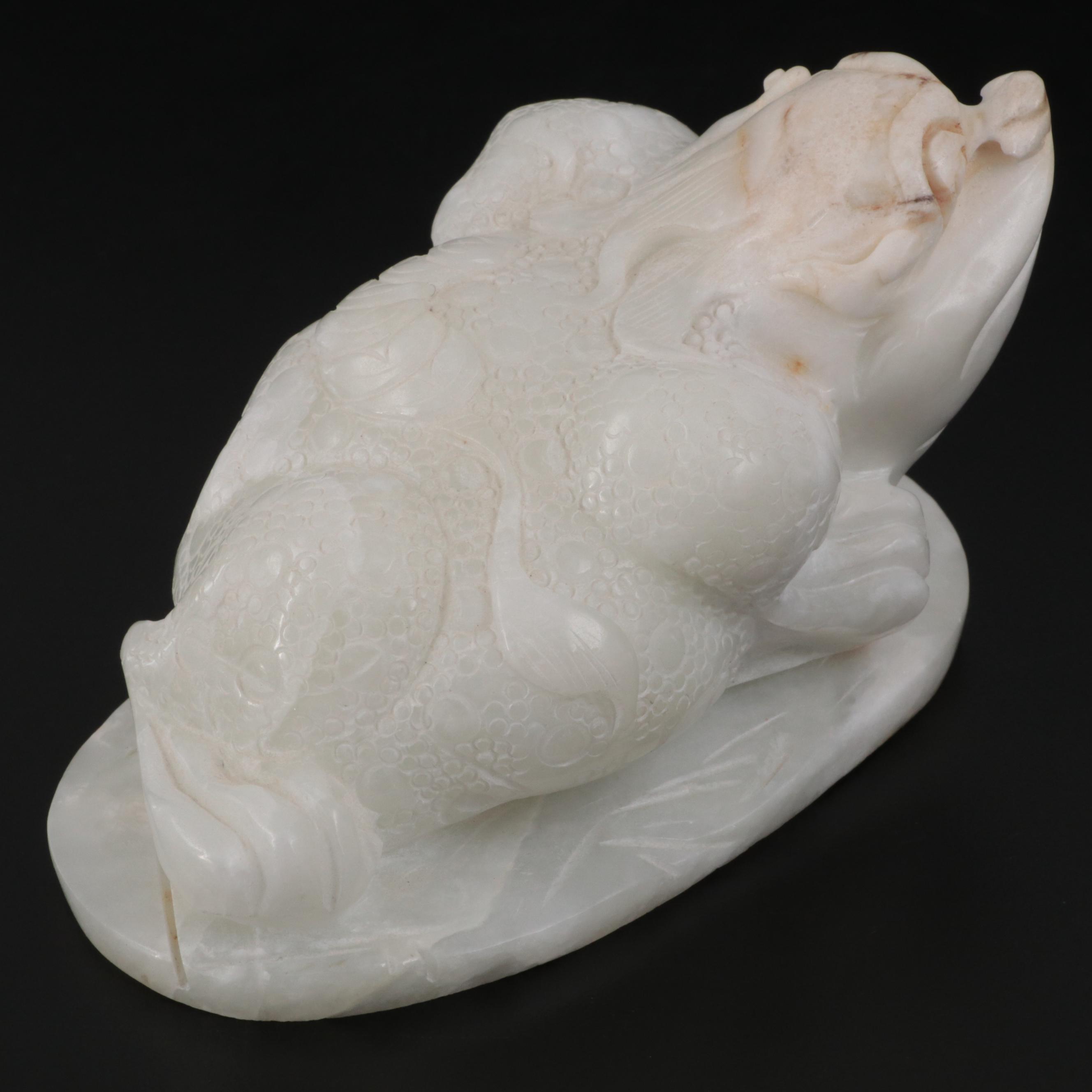 Chinese Carved Serpentine Jin Chan Toad Figure