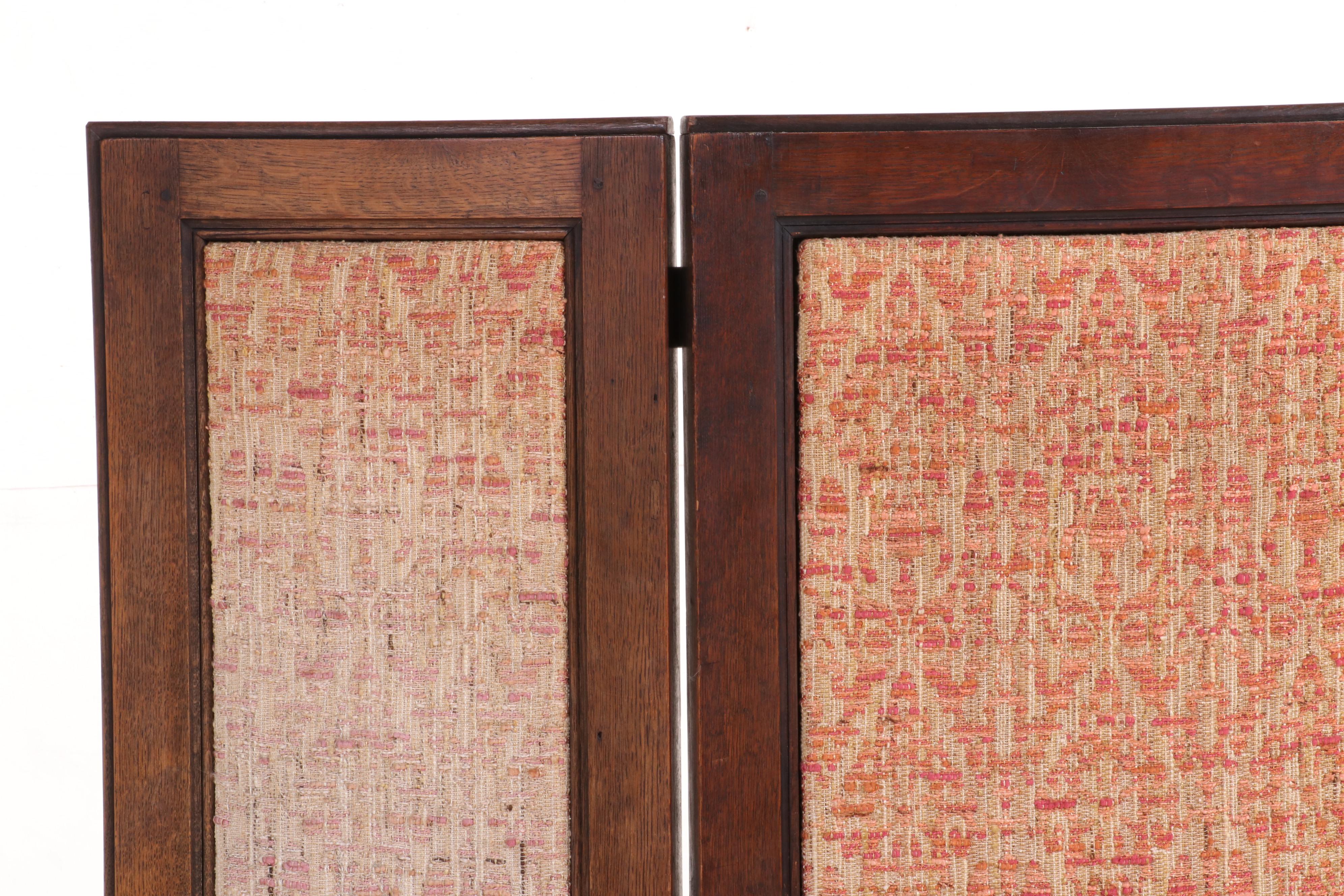Oak Linen-Fold Carved Three-Panel Screen, 1920s