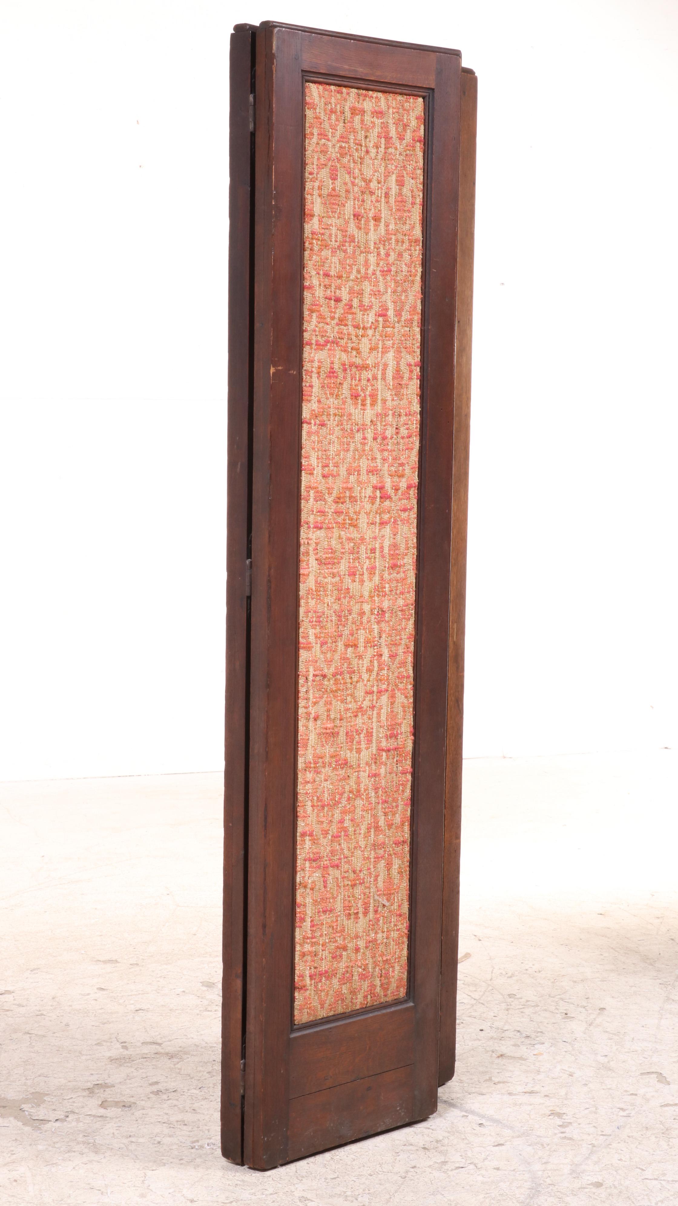 Oak Linen-Fold Carved Three-Panel Screen, 1920s