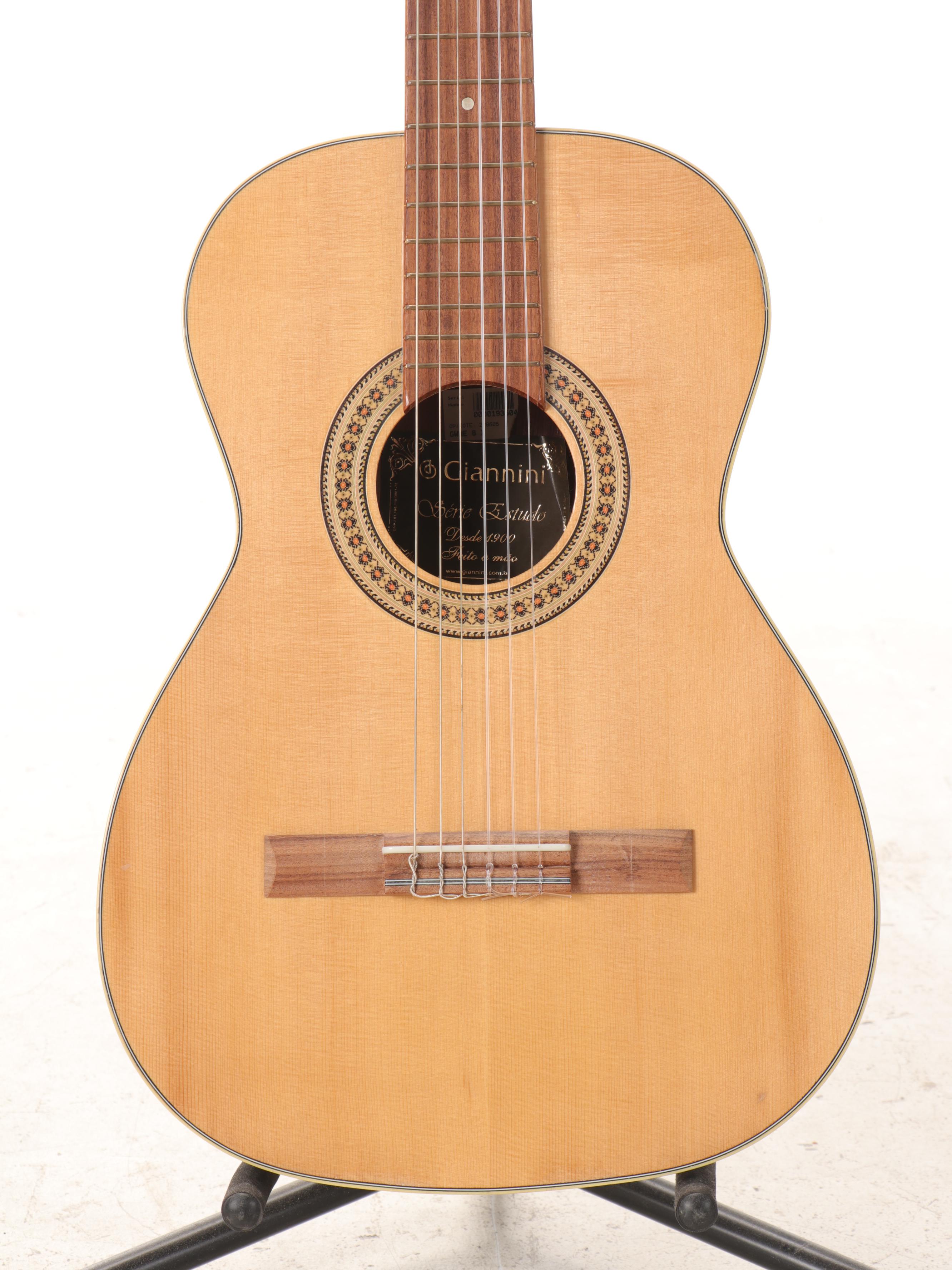 Brazilian Giannini 1900 Serie Estudo Acoustic Guitar