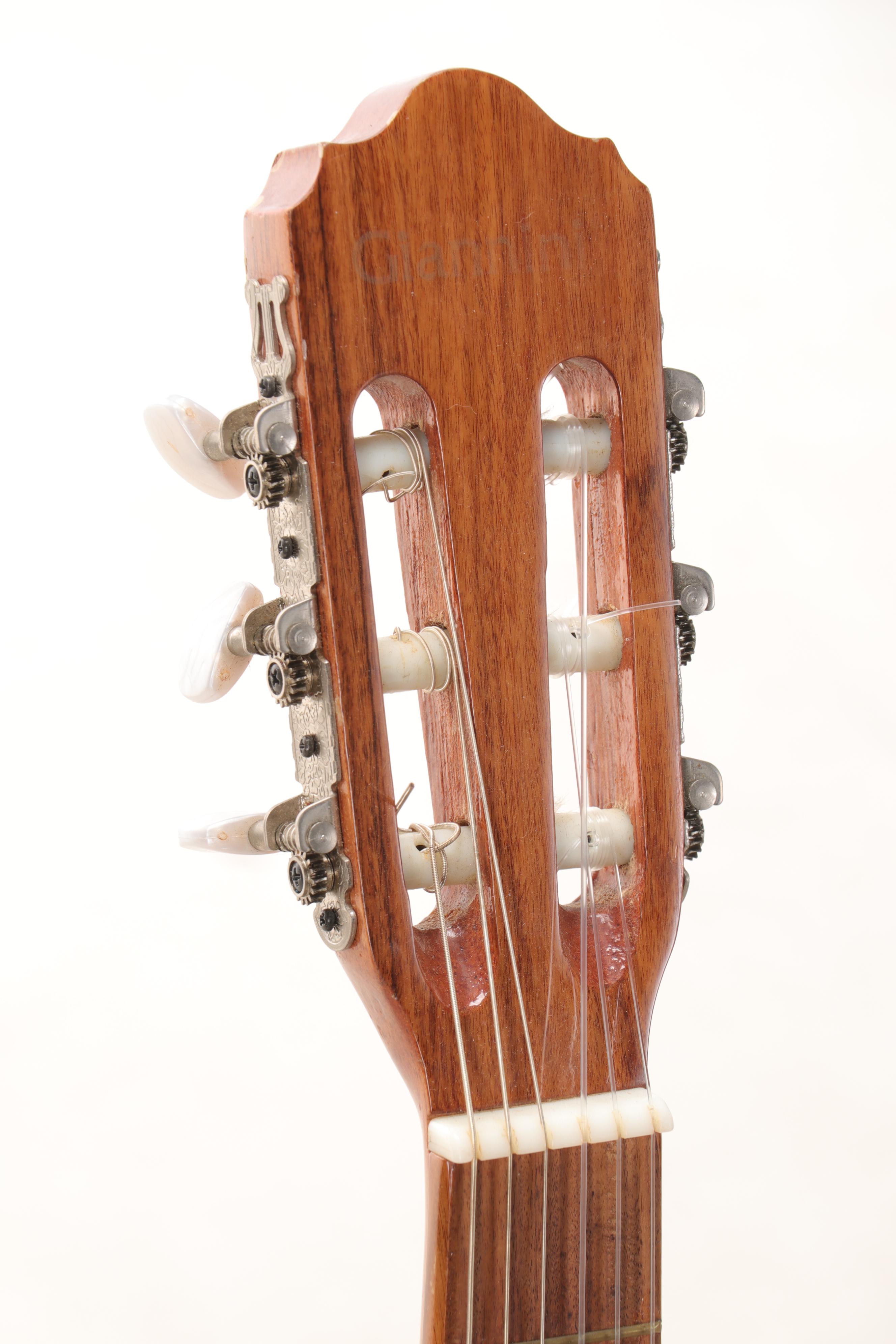 Brazilian Giannini 1900 Serie Estudo Acoustic Guitar