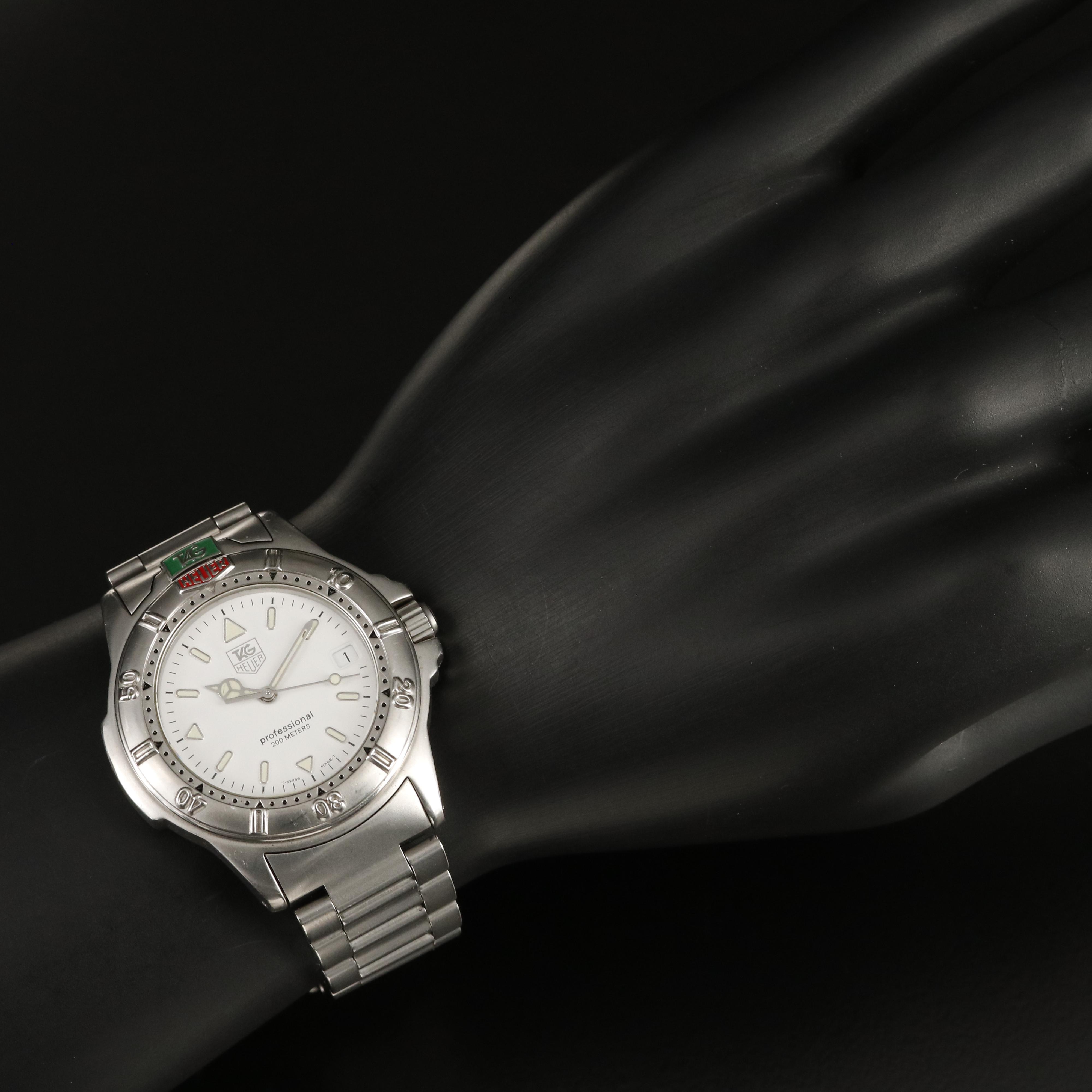 TAG Heuer 4000 Series Professional 200 Meters Watch