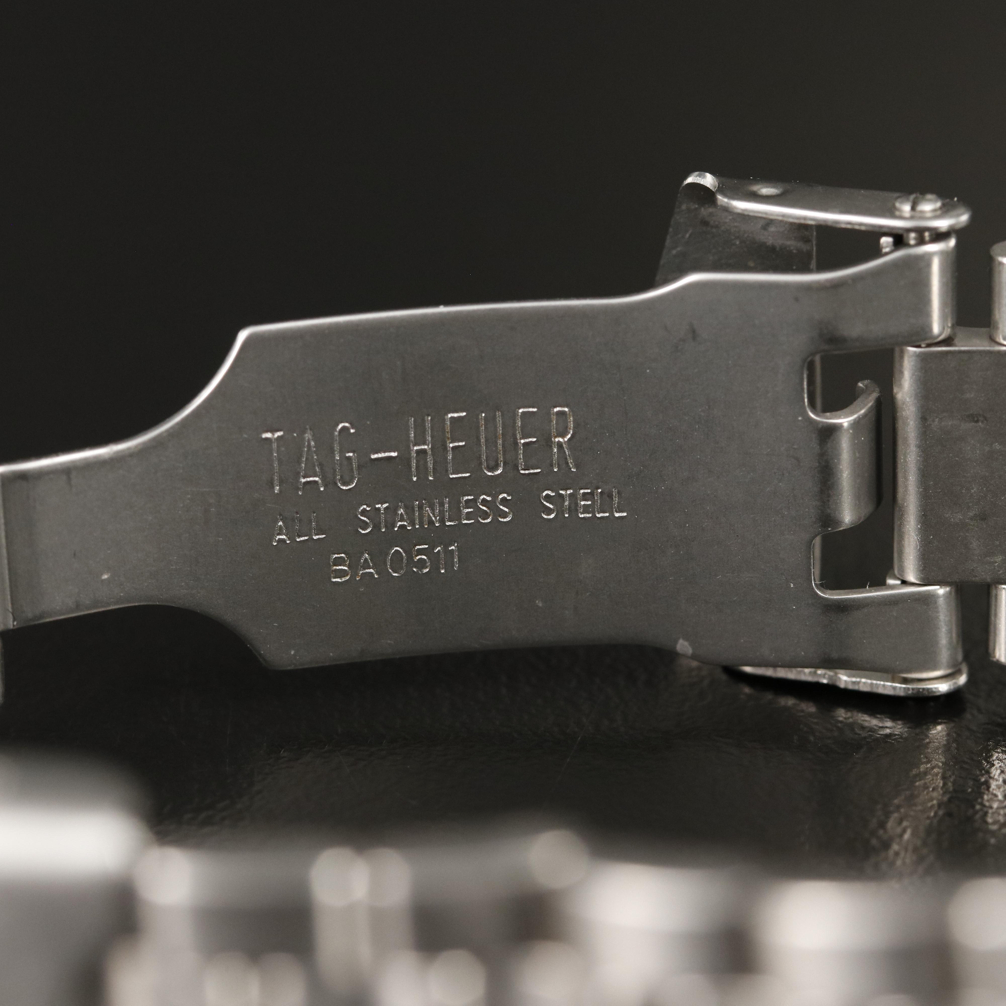 TAG Heuer 4000 Series Professional 200 Meters Watch