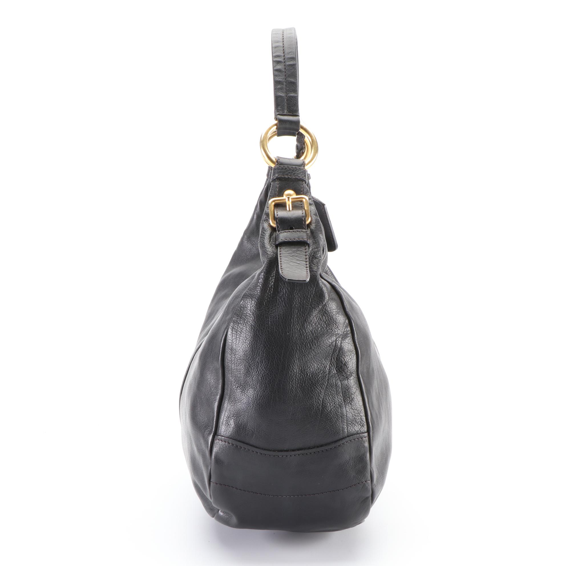 Prada Shoulder Bag in Black Grained Leather