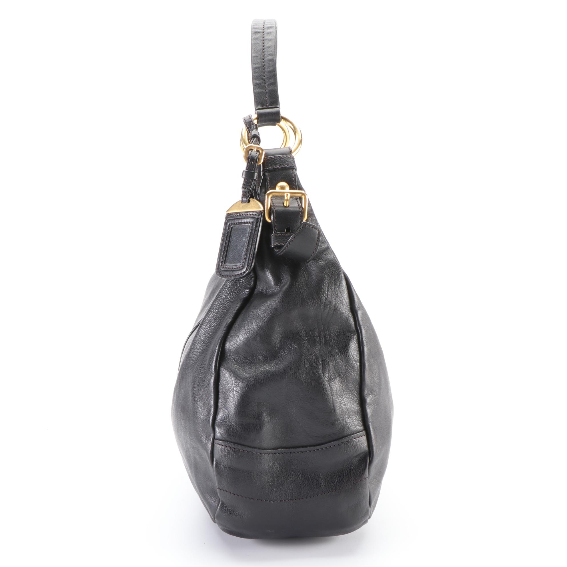 Prada Shoulder Bag in Black Grained Leather