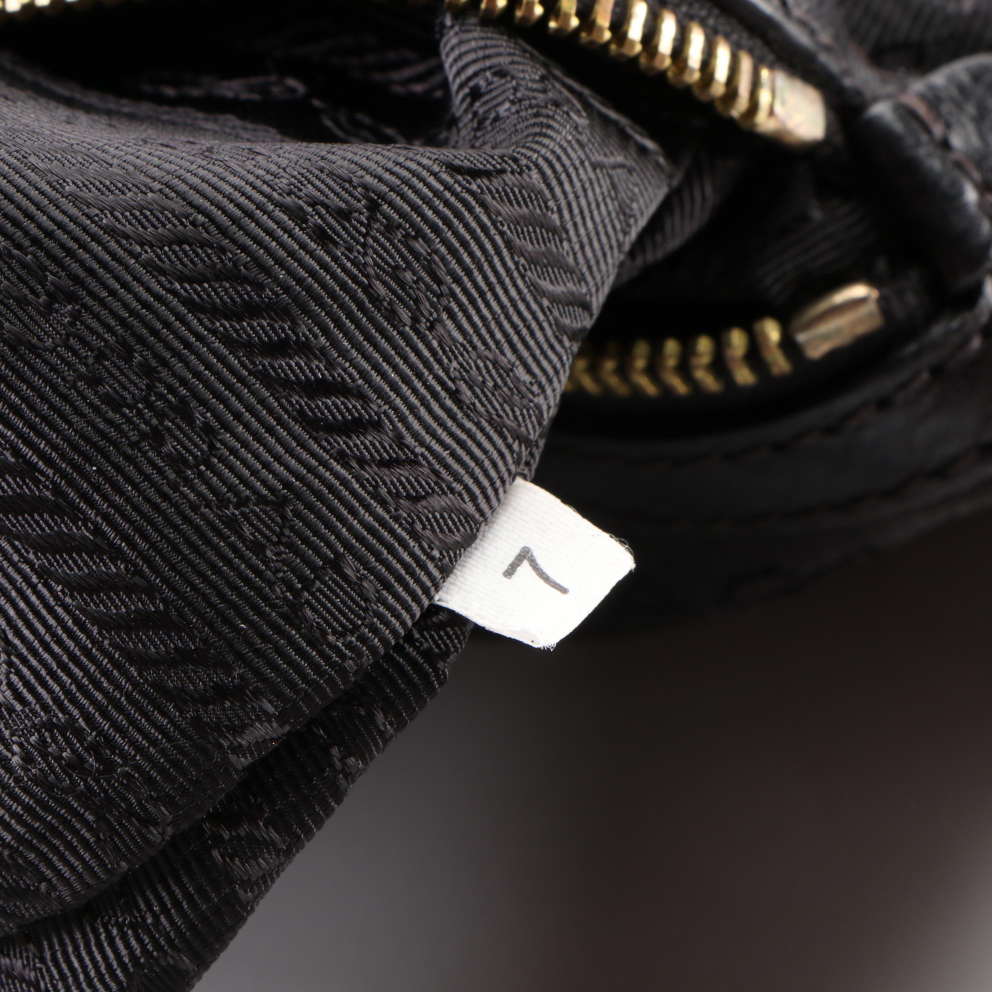 Prada Shoulder Bag in Black Grained Leather