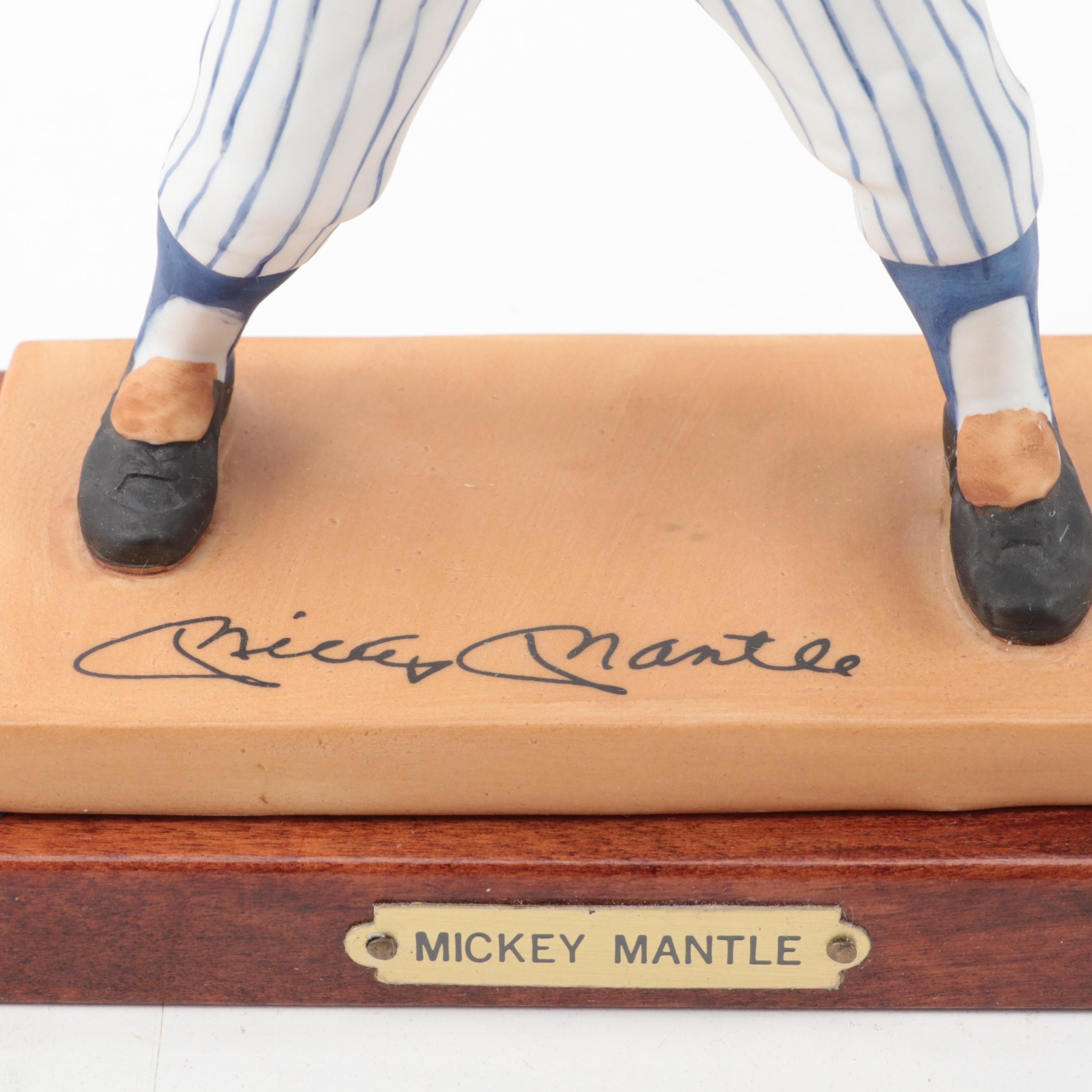 Sports Impressions Mickey Mantle Porcelain Collector Plate and Baseball Figurine