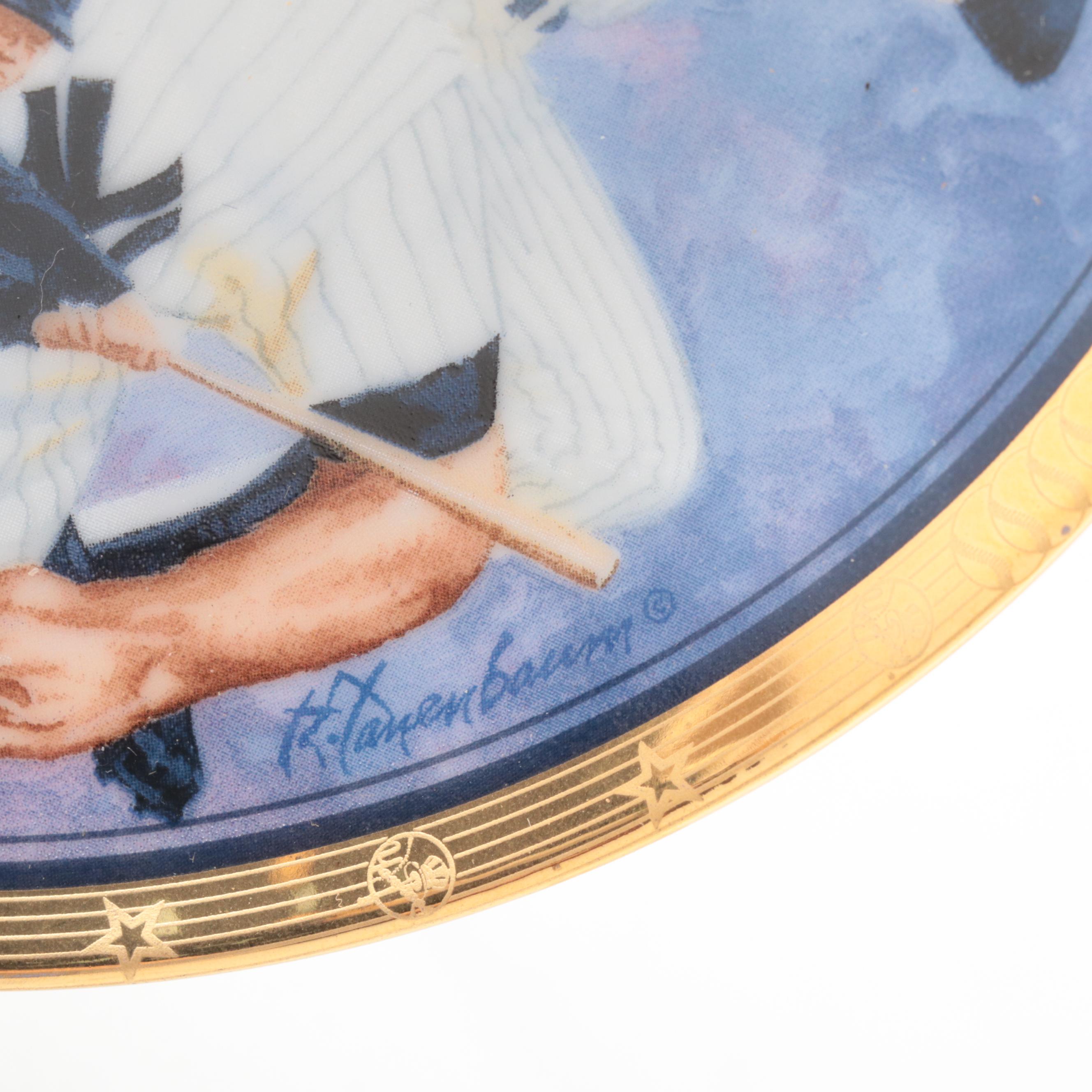 Sports Impressions Mickey Mantle Porcelain Collector Plate and Baseball Figurine