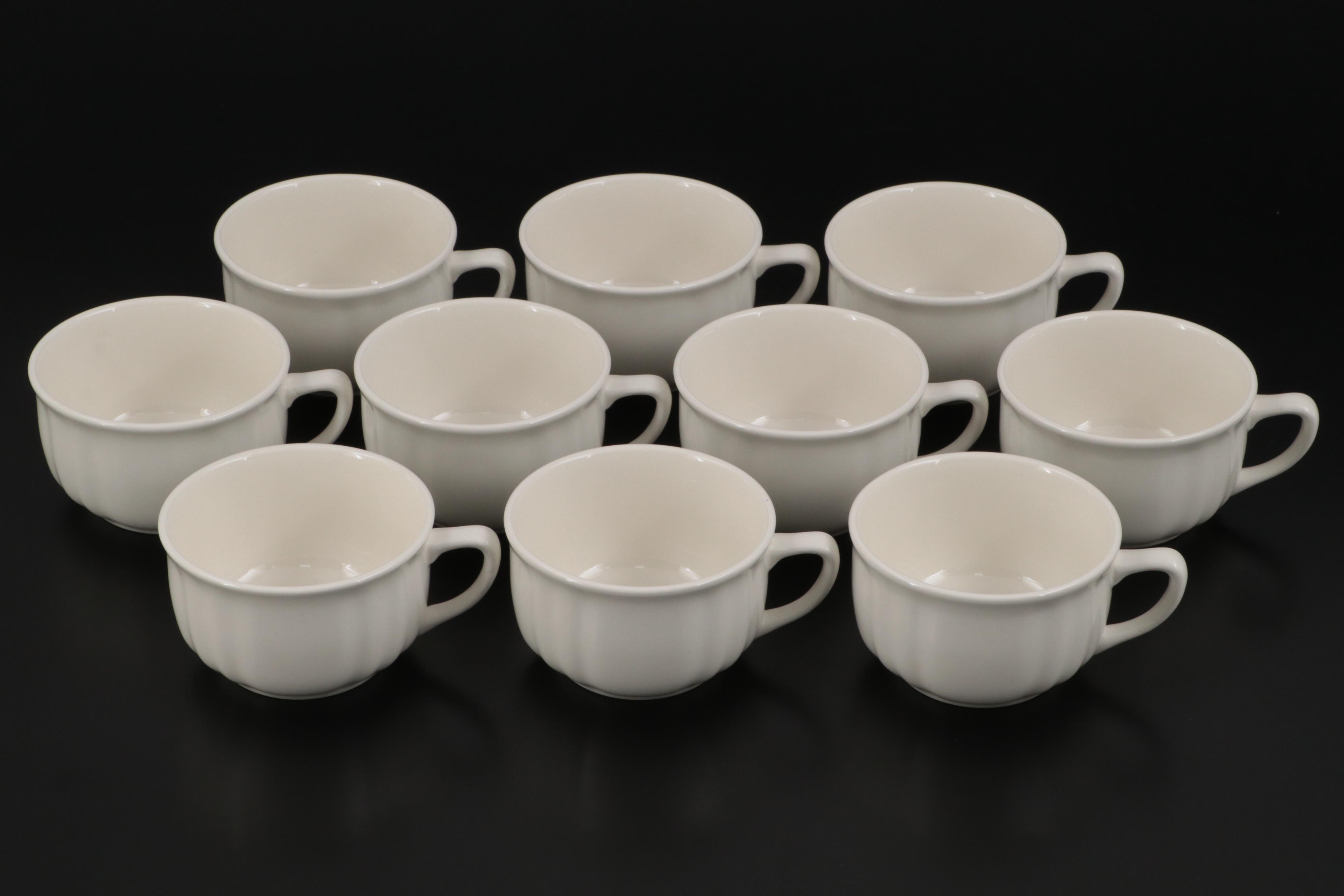 Richard Ginori "Vecchio Milano" Italian Ironstone Dinnerware Service for Ten