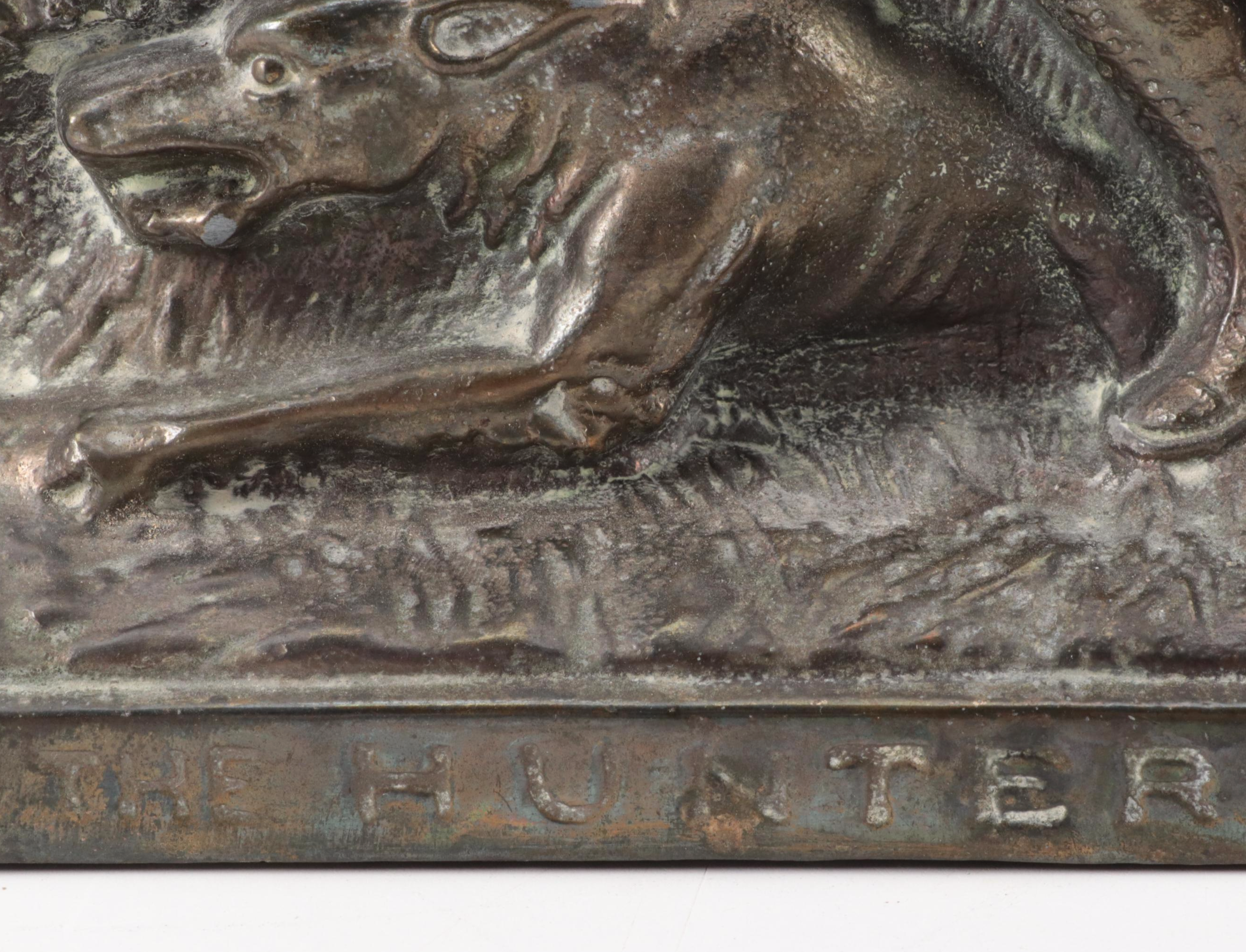 Art Deco Viceroy "The Hunter" Spelter Table Lamp and Vaseline Glass Shade