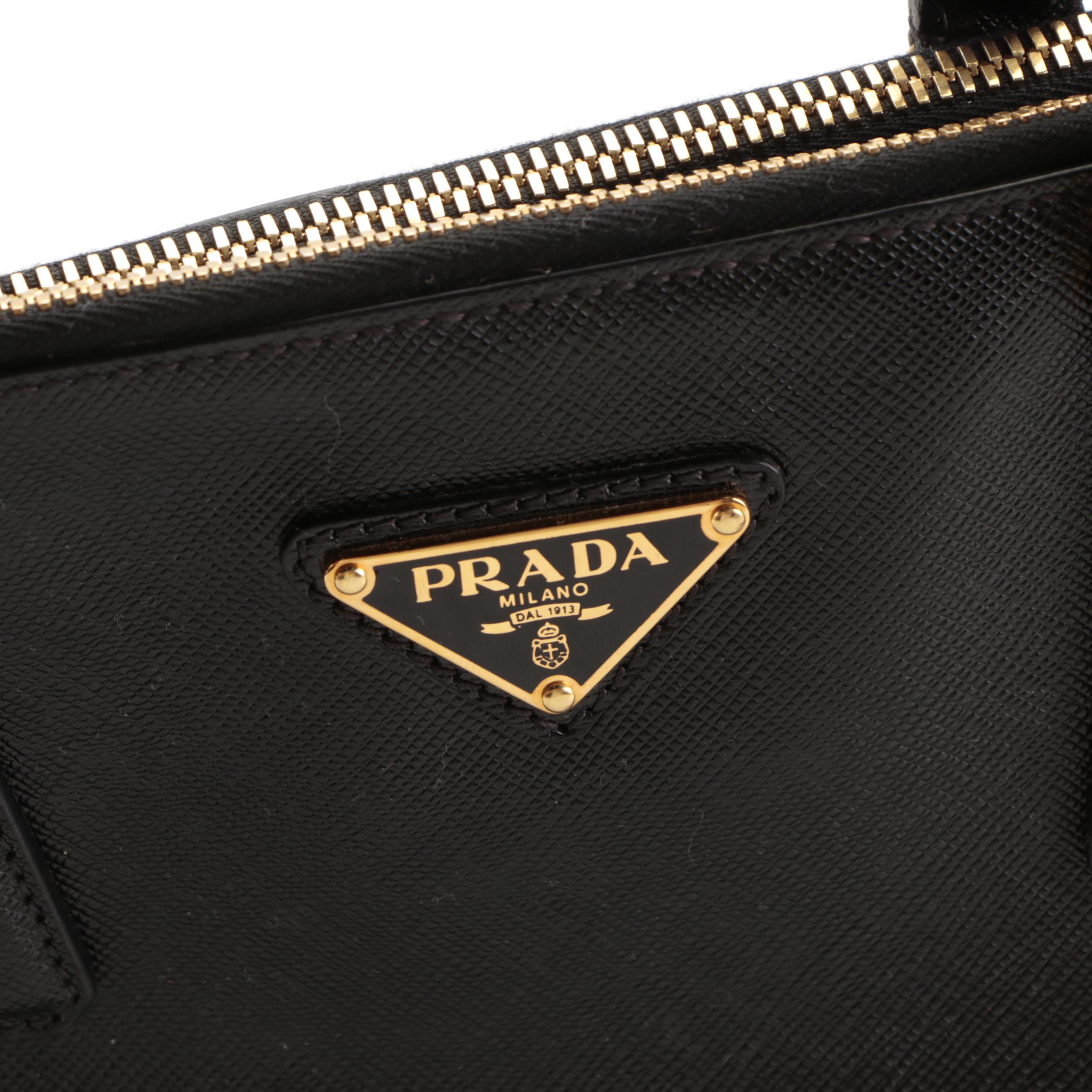 Prada Large Double-Zip Tote Bag in Black Saffiano Lux Leather