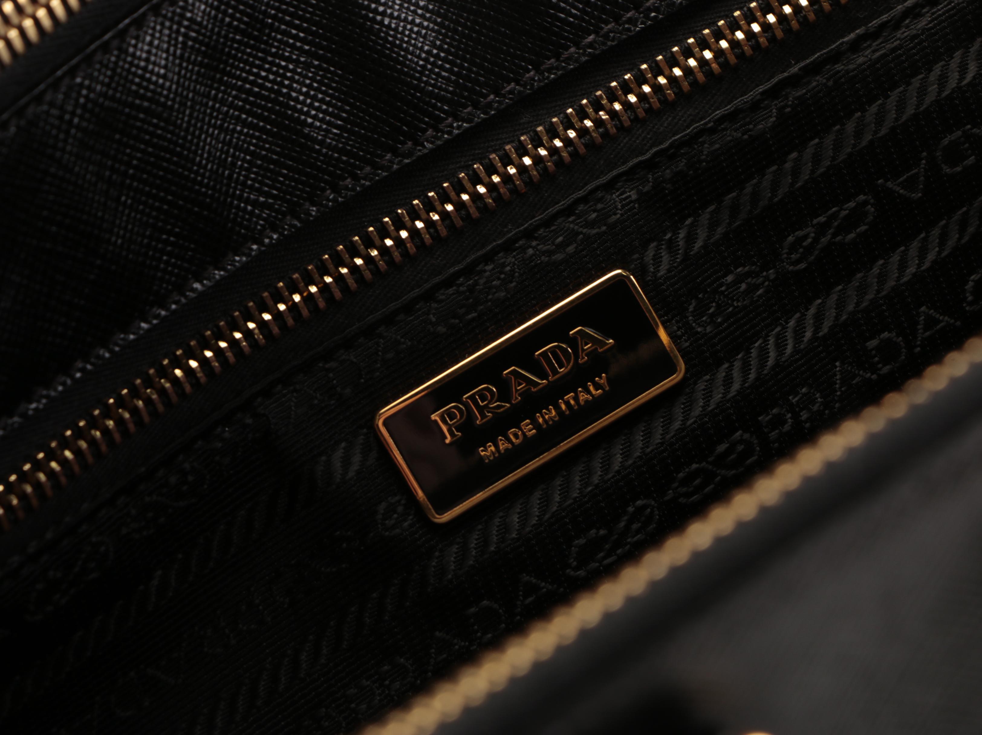 Prada Large Double-Zip Tote Bag in Black Saffiano Lux Leather